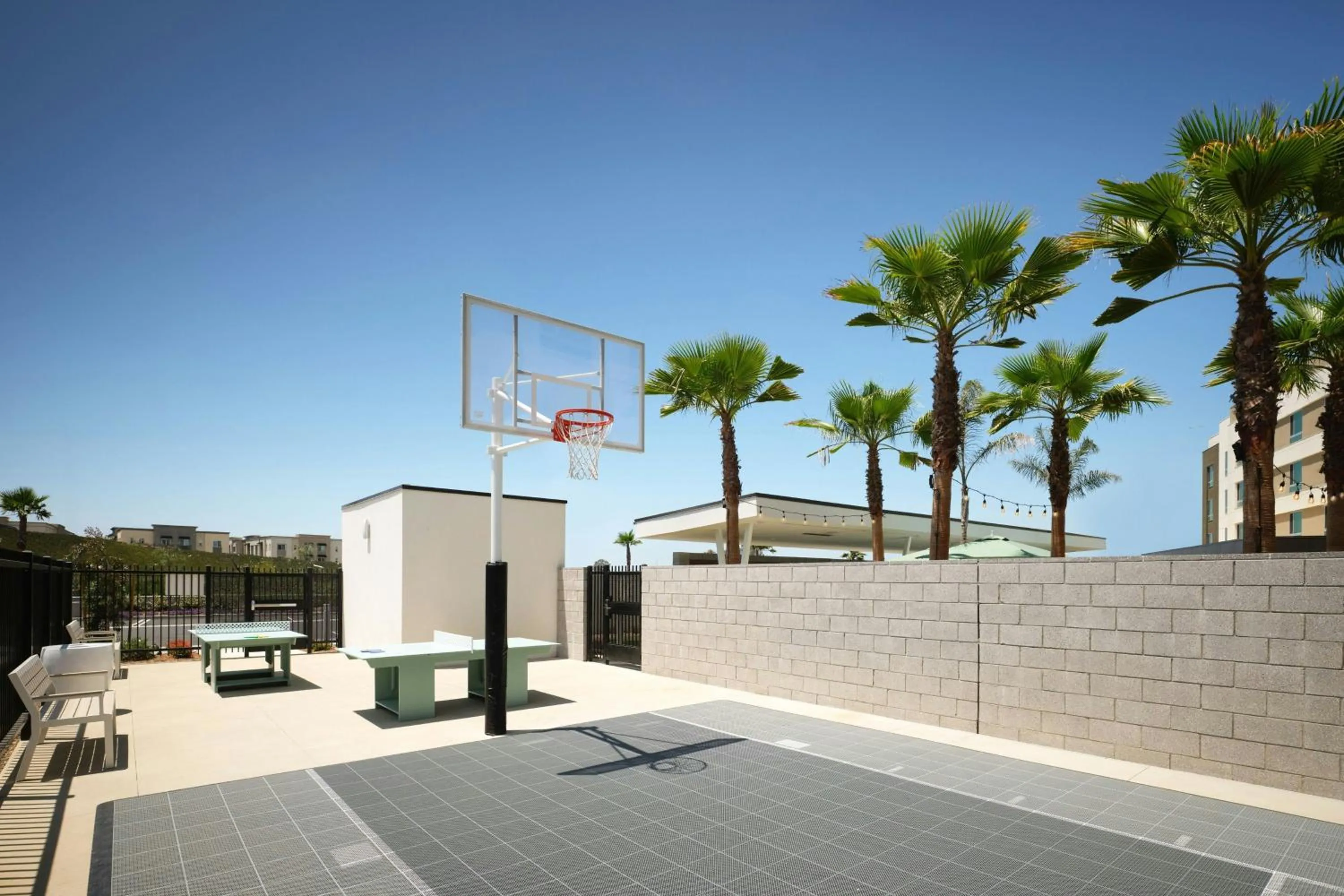 Fitness centre/facilities in TownePlace Suites by Marriott Ventura Oxnard