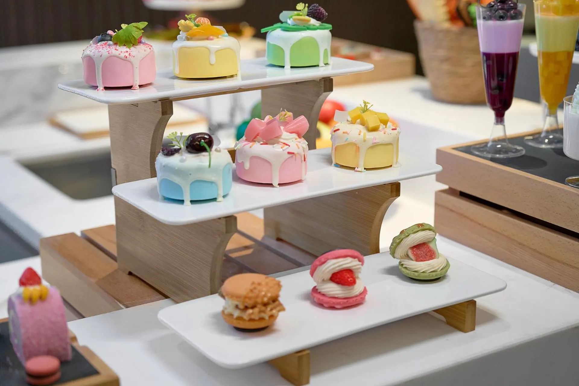 Food and drinks in Lavande Hotel Guangzhou Beijing Road Pedestrian Street Haizhu Square Metro Station Branch - Free Deliver Service to Canton Fair Complex During Canton Fair Period