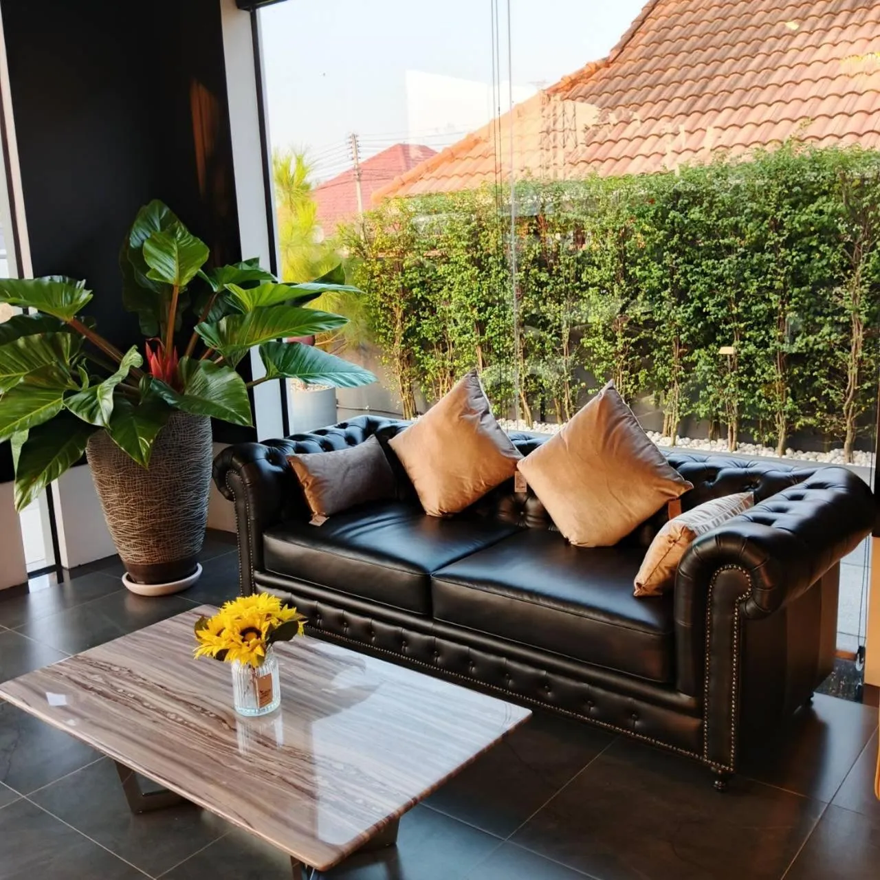 Communal lounge/ TV room in The Richer Ratchaburi