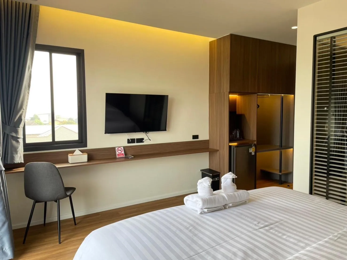 Bedroom, Bed in The Richer Ratchaburi