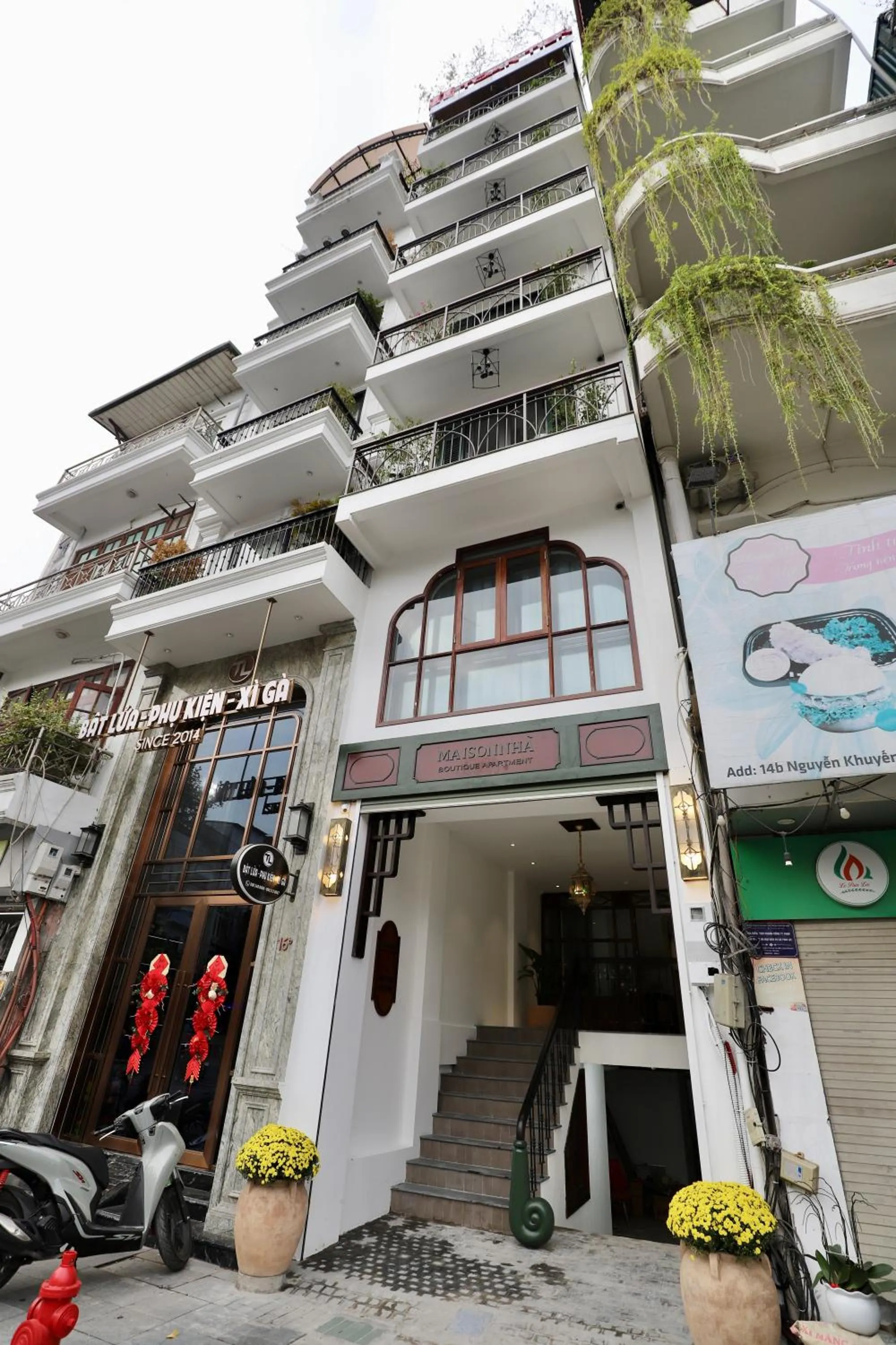 Property building in Maison Nha 16 Nguyen Khuyen