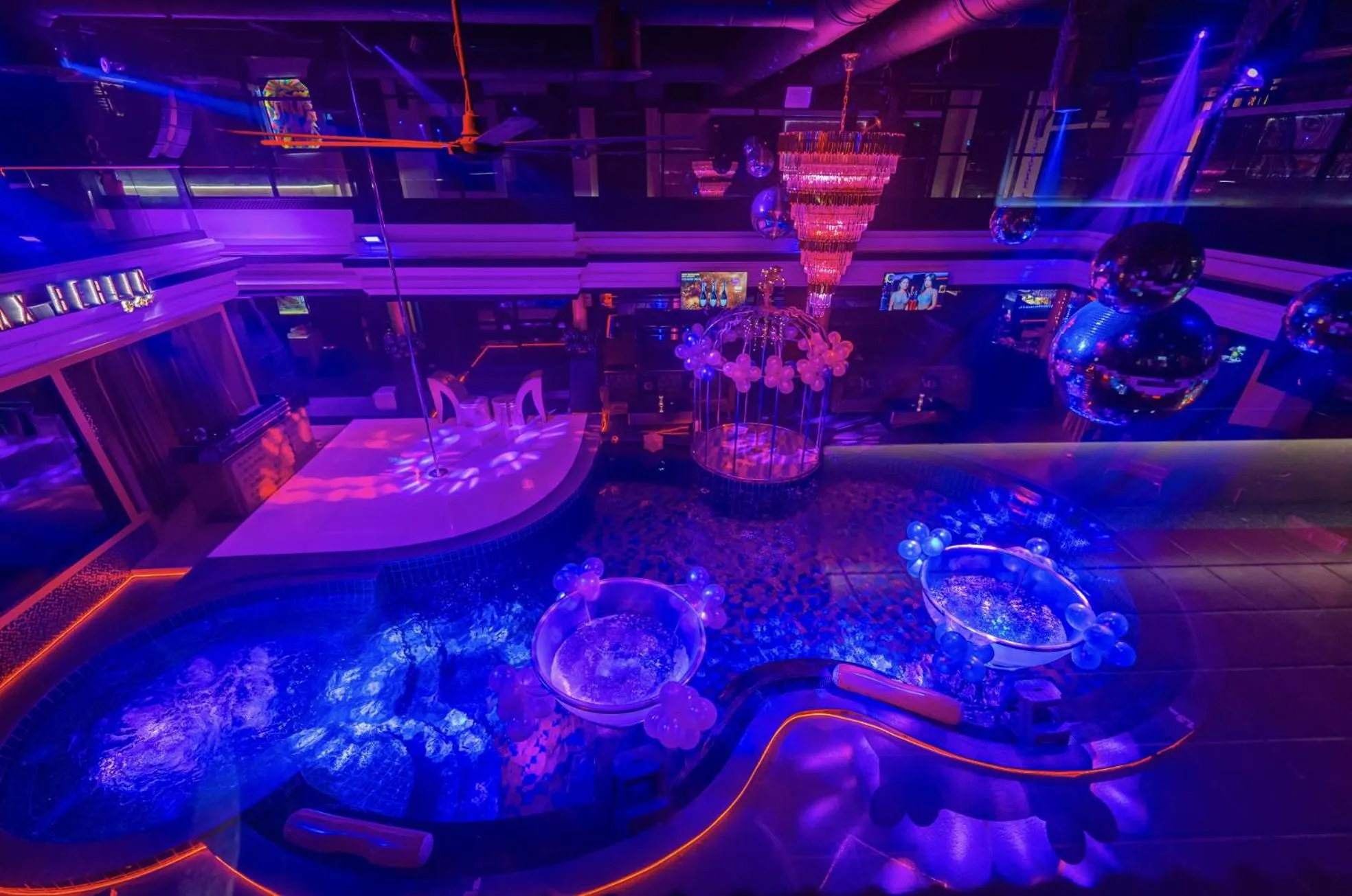 Nightclub / DJ in Climax Berlin