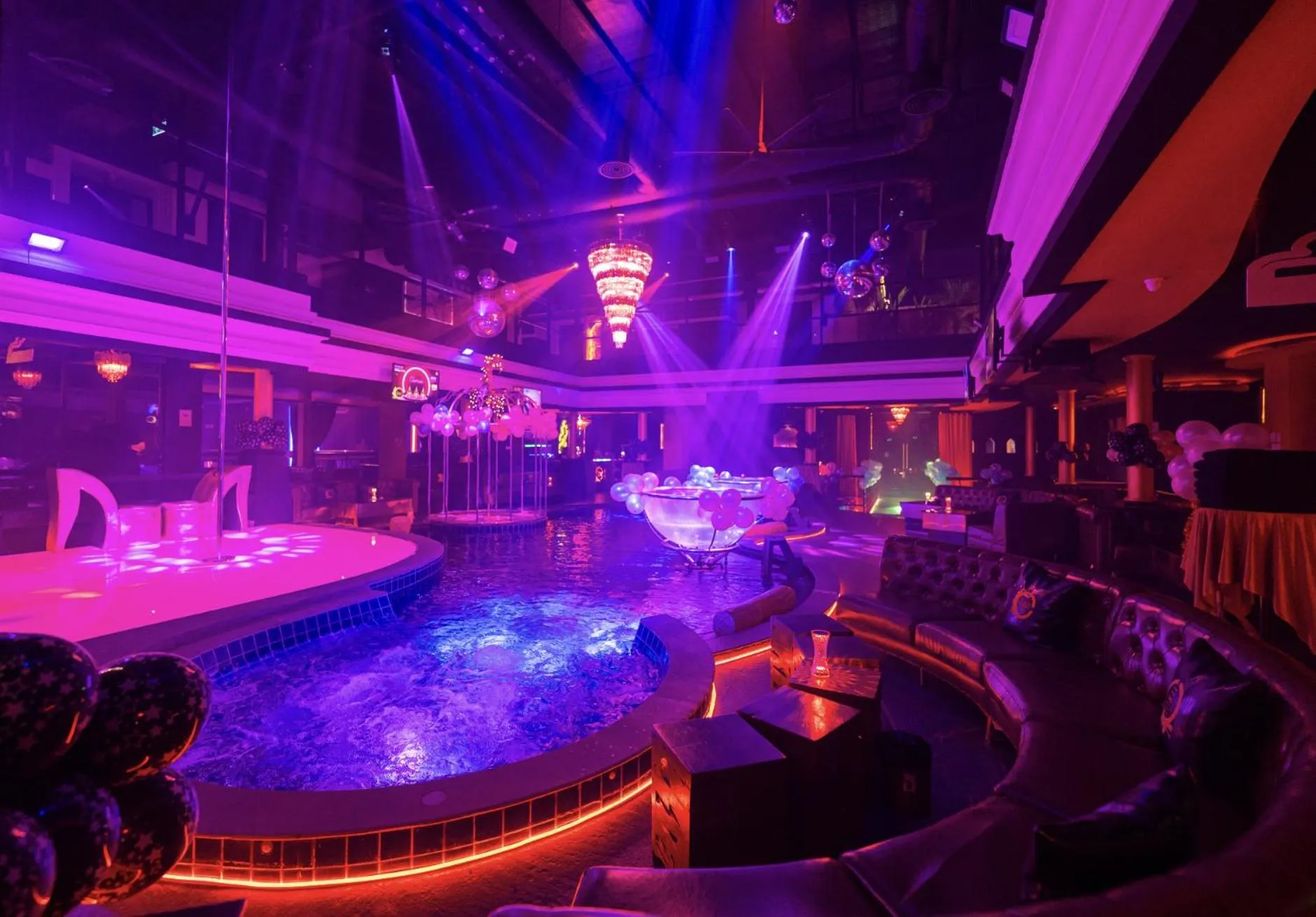 Nightclub / DJ in Climax Berlin