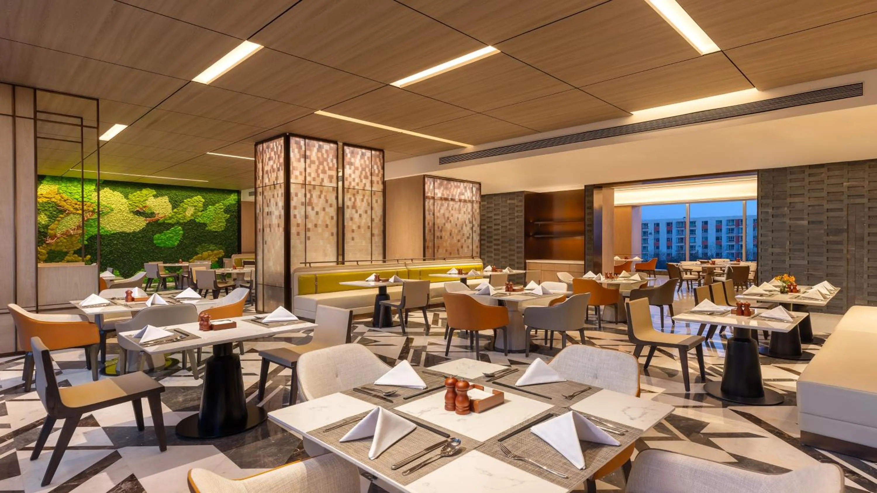 Breakfast in Holiday Inn Datong, an IHG Hotel