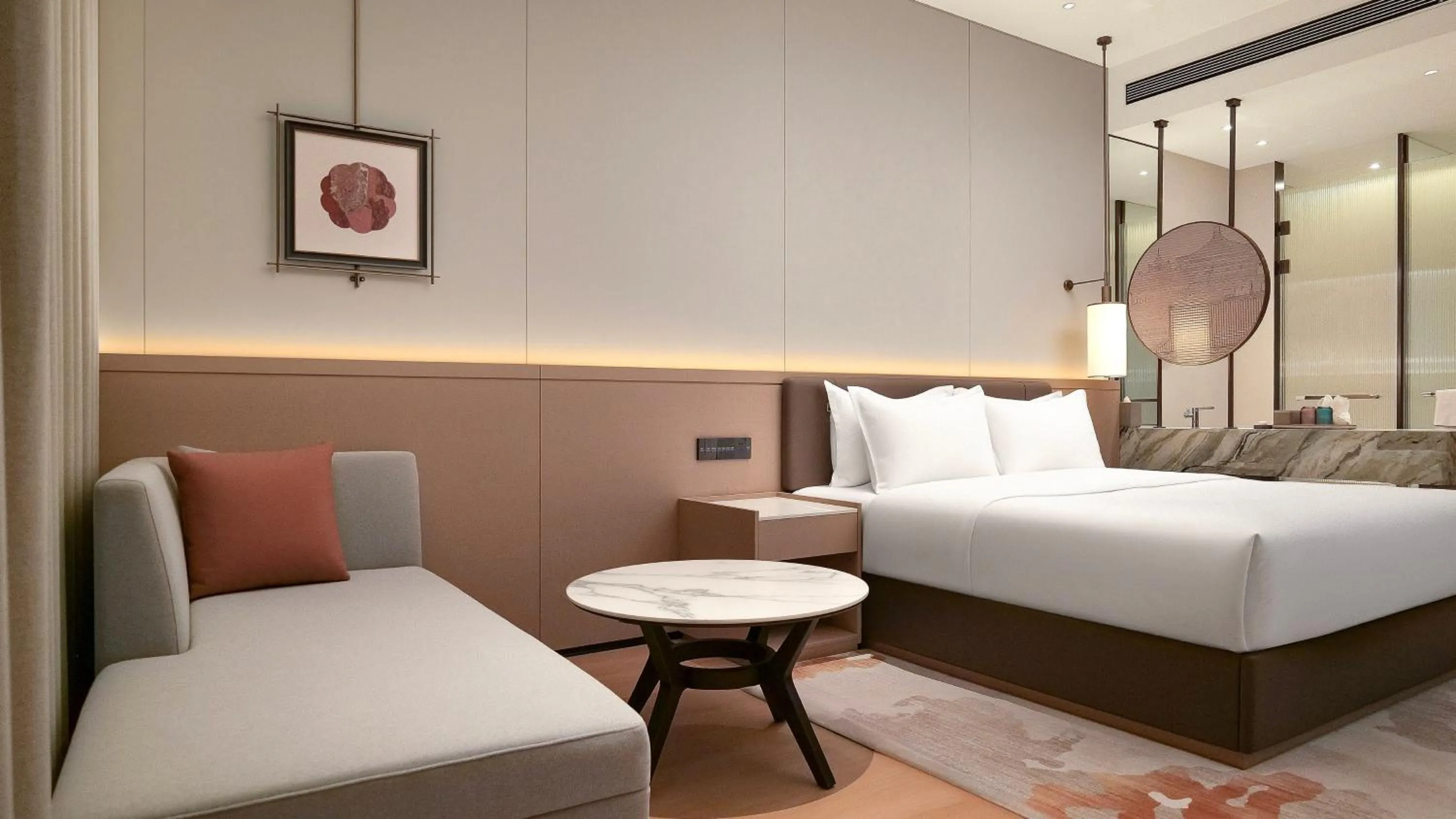 Photo of the whole room, Bed in Holiday Inn Datong, an IHG Hotel