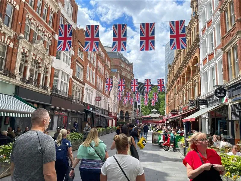 Location in The Z Hotel Leicester Square