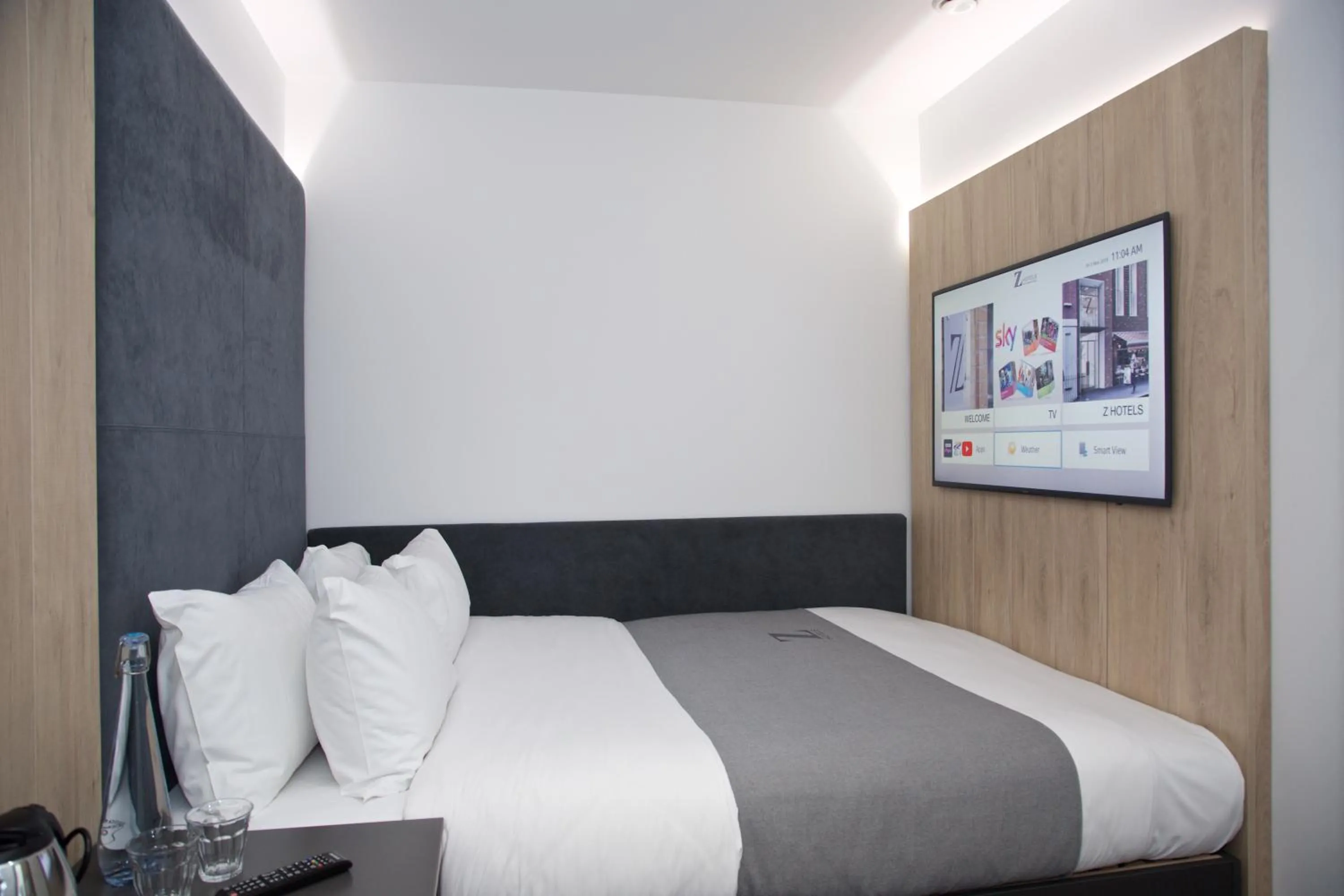 Bed in The Z Hotel Leicester Square
