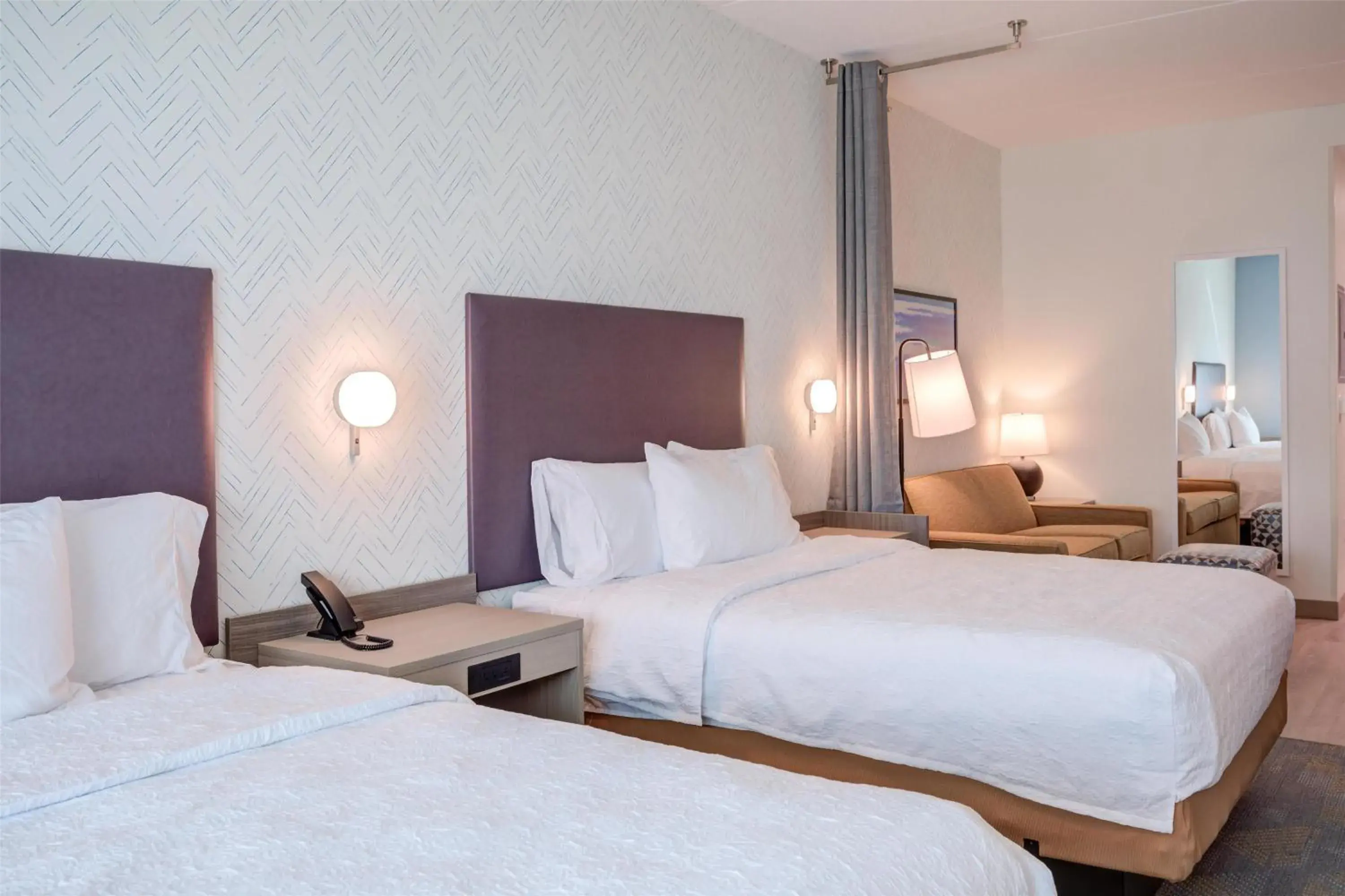 Living room, Bed in Home2 Suites By Hilton Smithfield Selma Living room, Bed in Home2 Suites By Hilton Smithfield Selma