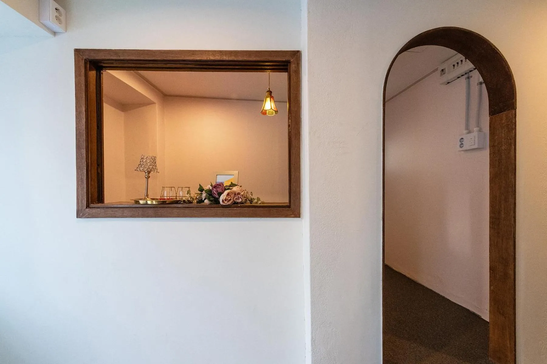 Property building in CrashinYongsan guest house
