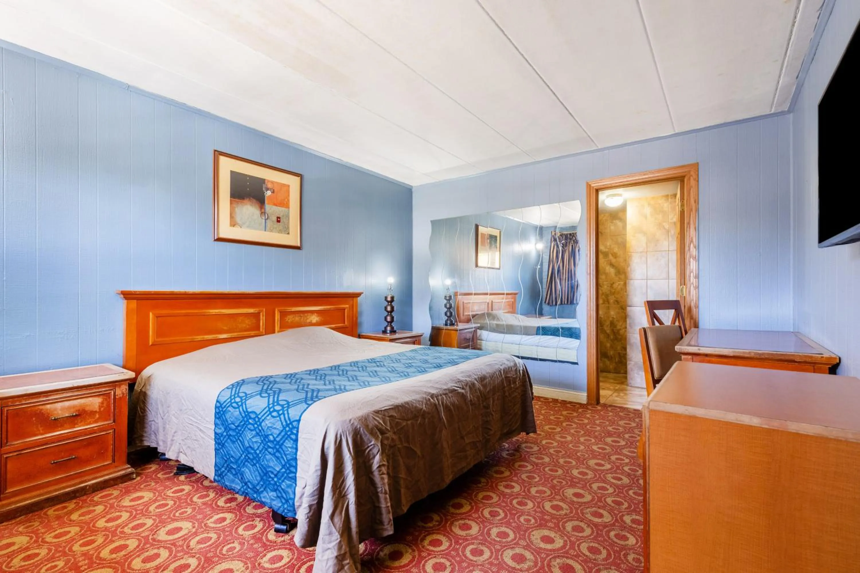 Bedroom, Bed in Admiral Motel By OYO Chicago I-94