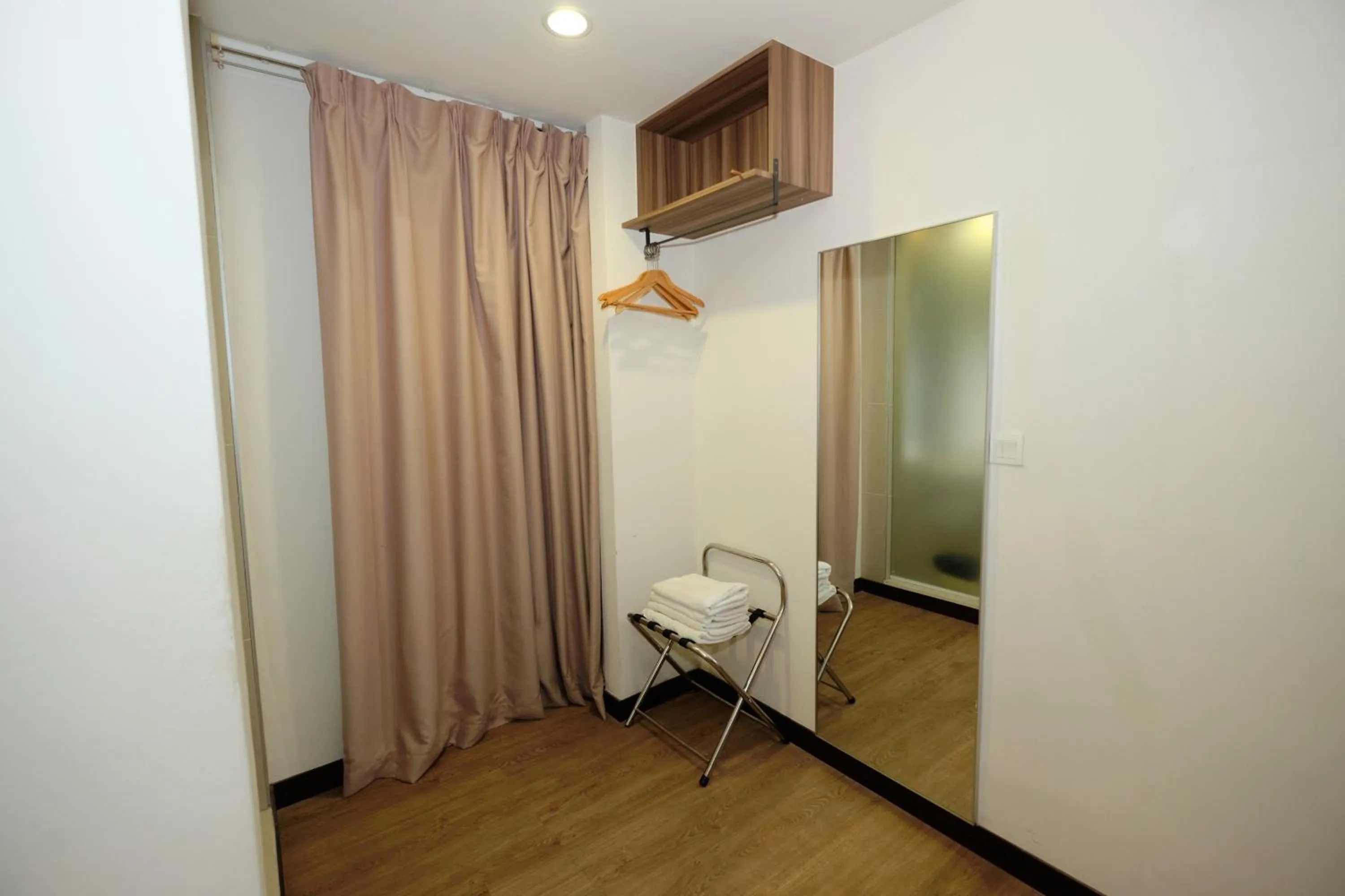 Family in Memoire Hornbill Hotel Kuching Sarawak