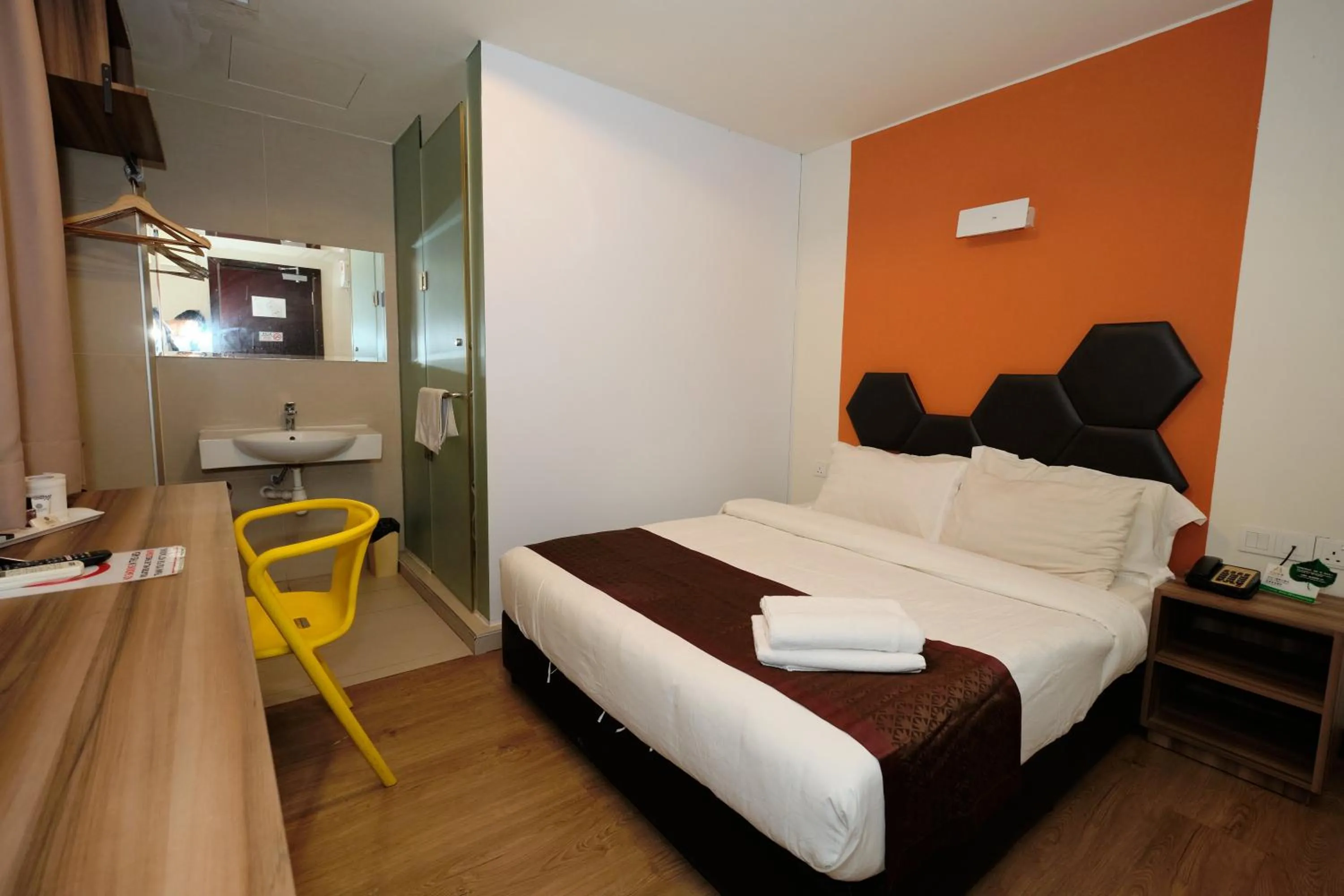 Bed in Memoire Hornbill Hotel Kuching Sarawak