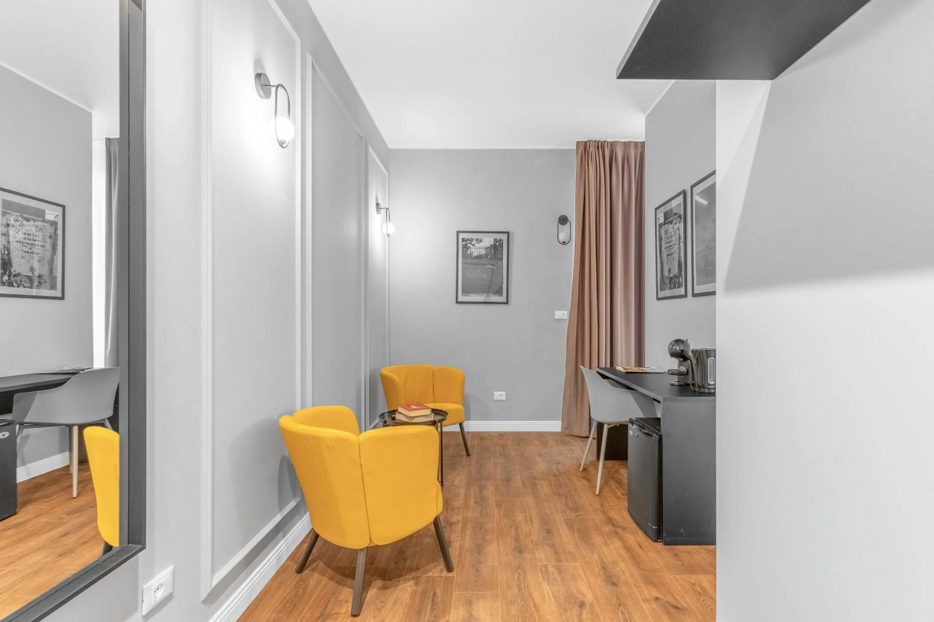 Torriani Suites Foresteria Lombarda