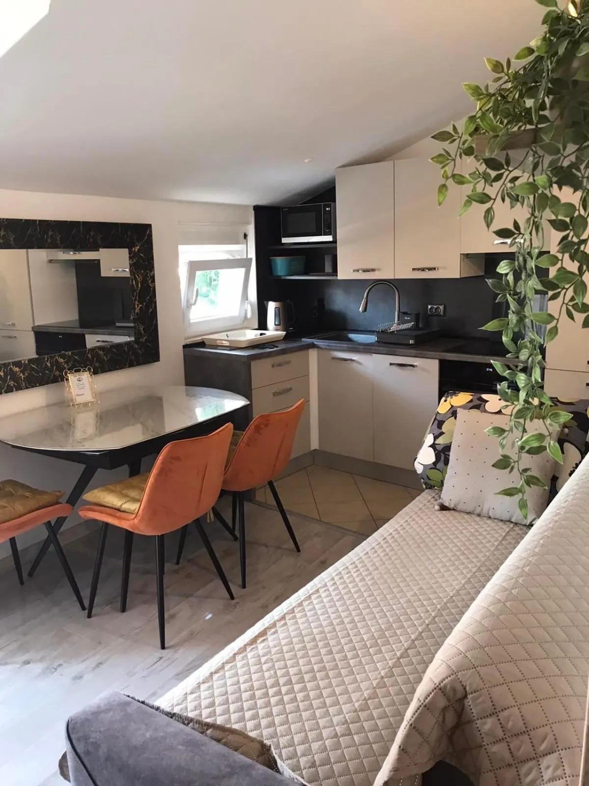 Deluxe Apartment in Villa Marica