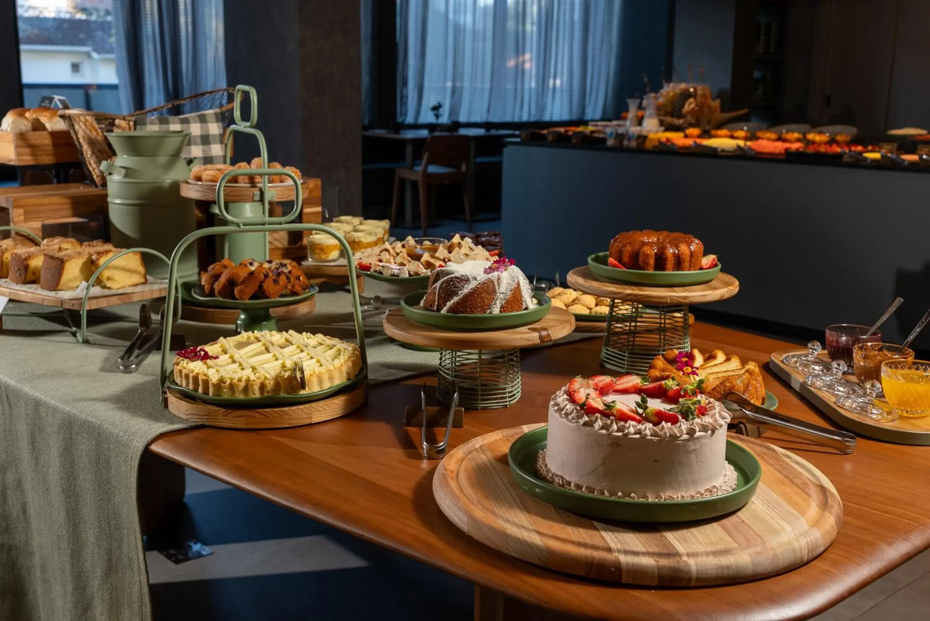 Restaurant/places to eat in Laghetto Stilo Garden Restaurant/places to eat in Laghetto Stilo Garden