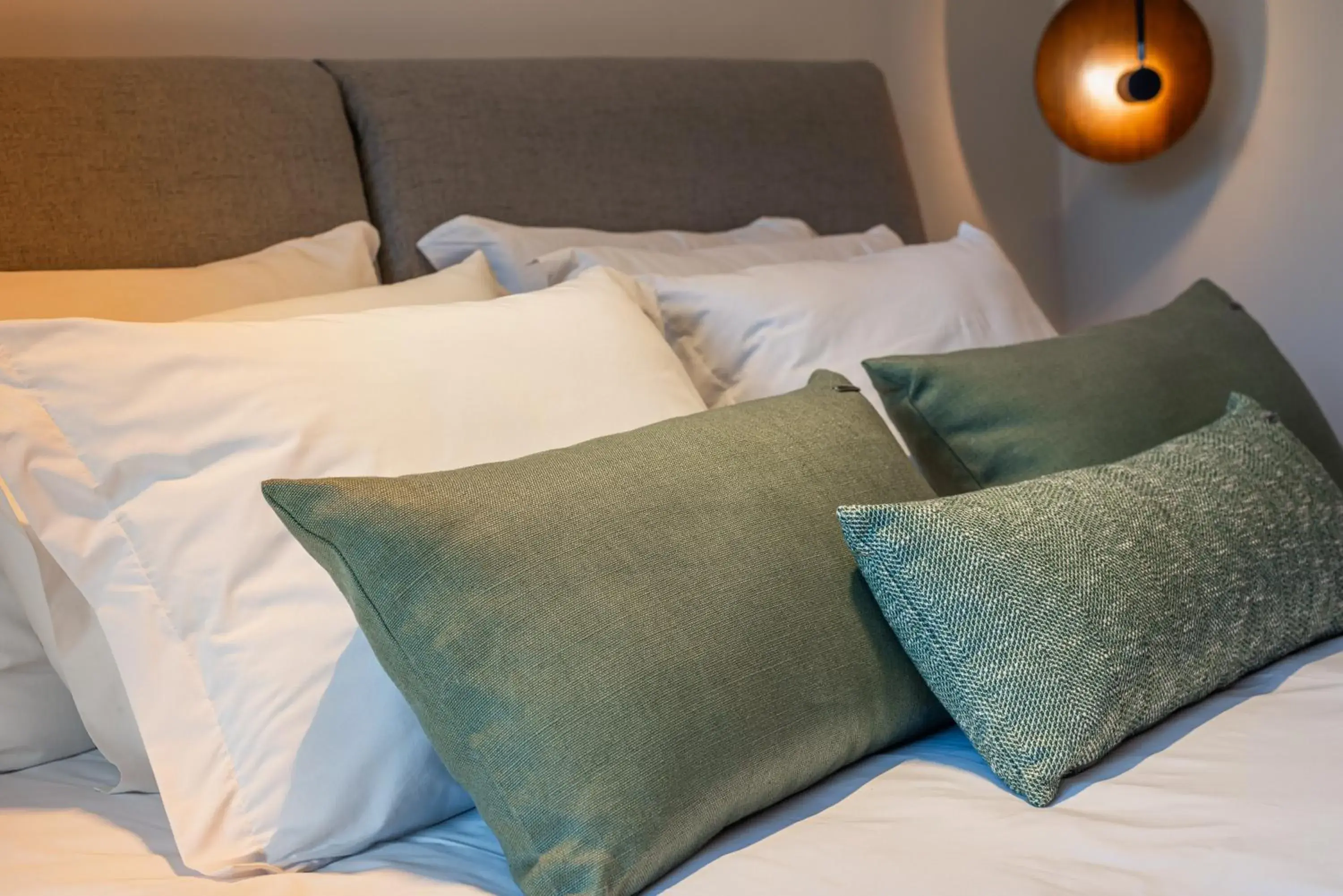 Decorative detail, Bed in Laghetto Stilo Garden Decorative detail, Bed in Laghetto Stilo Garden