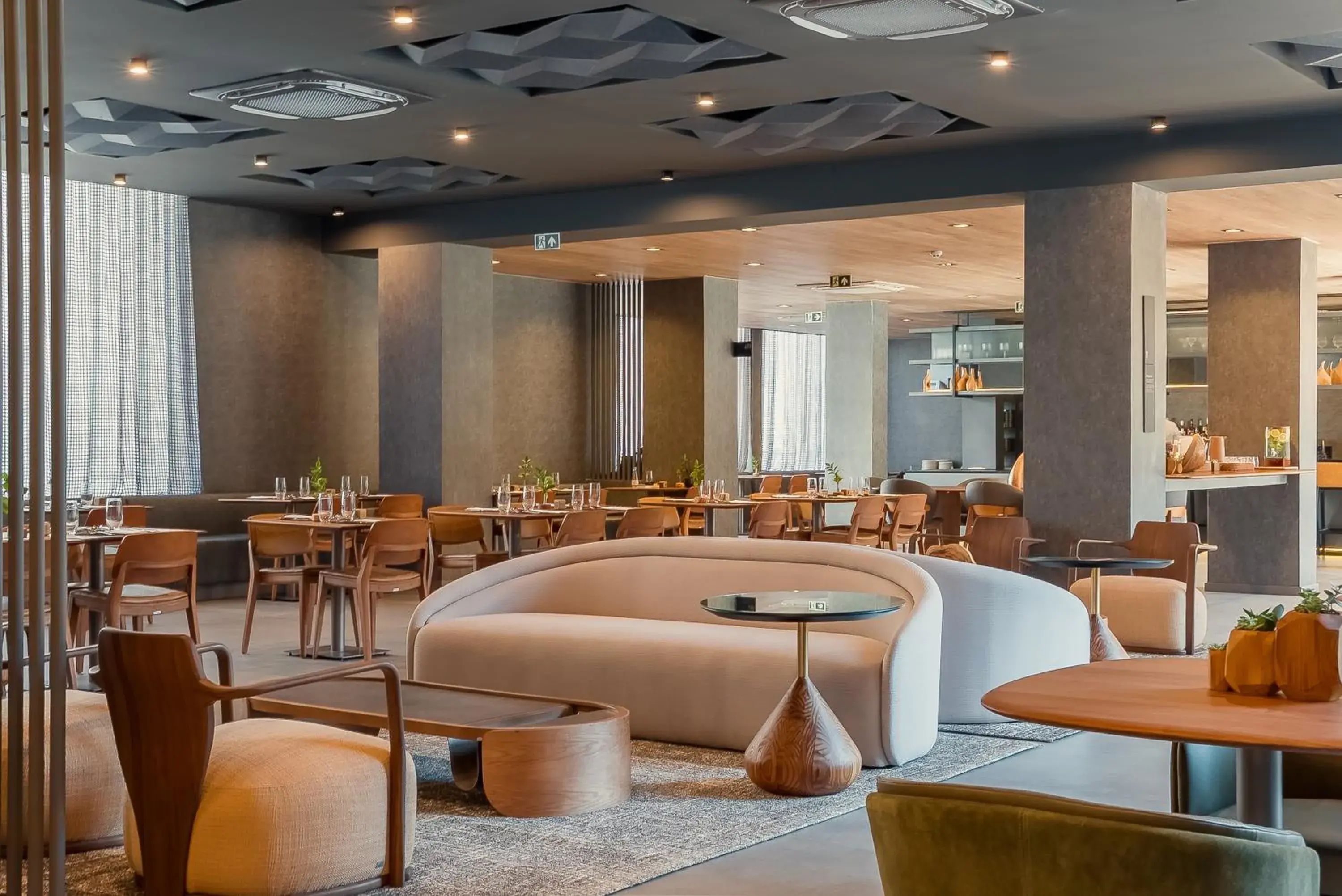 Restaurant/places to eat in Laghetto Stilo Garden Restaurant/places to eat in Laghetto Stilo Garden