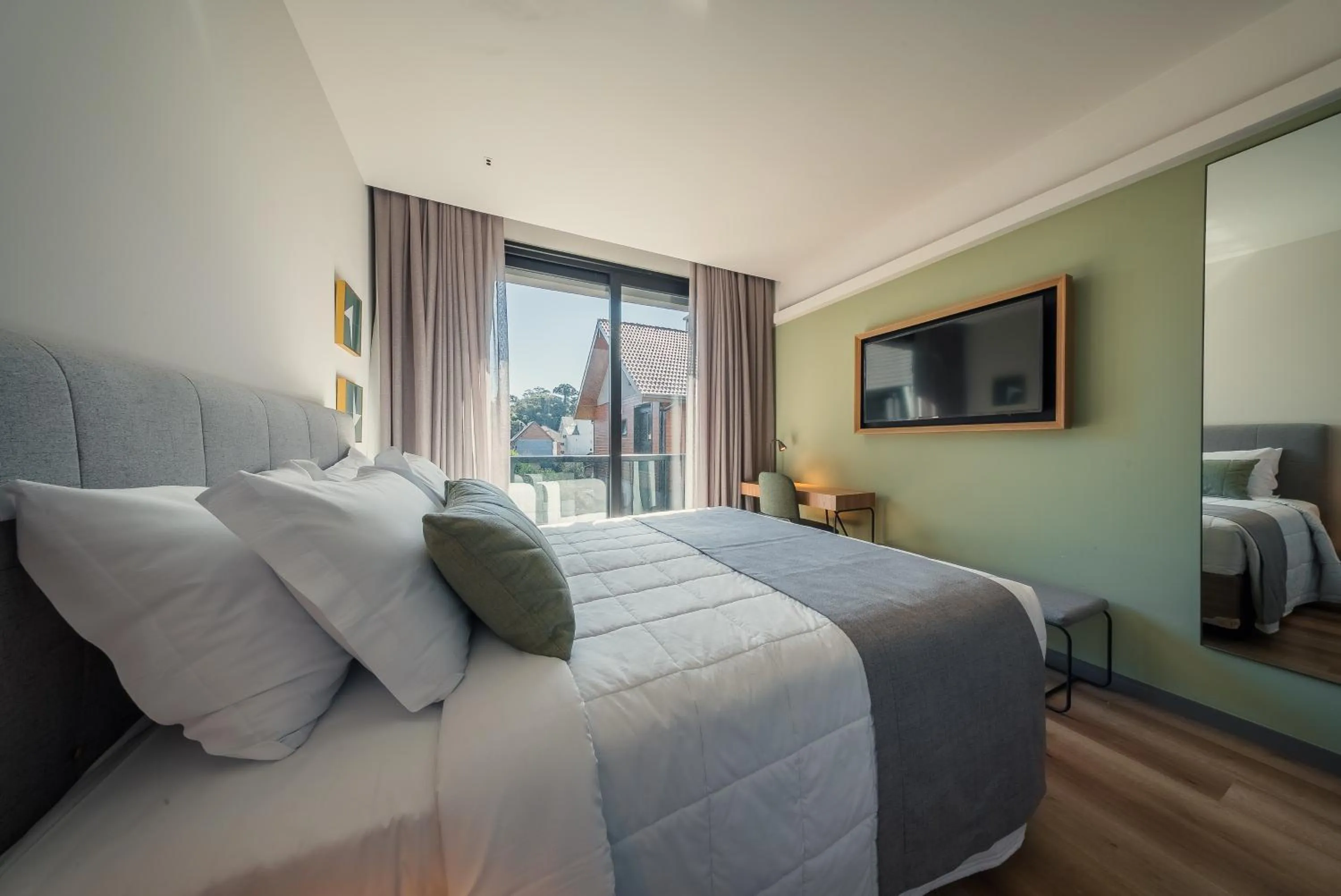 Bed in Laghetto Stilo Garden