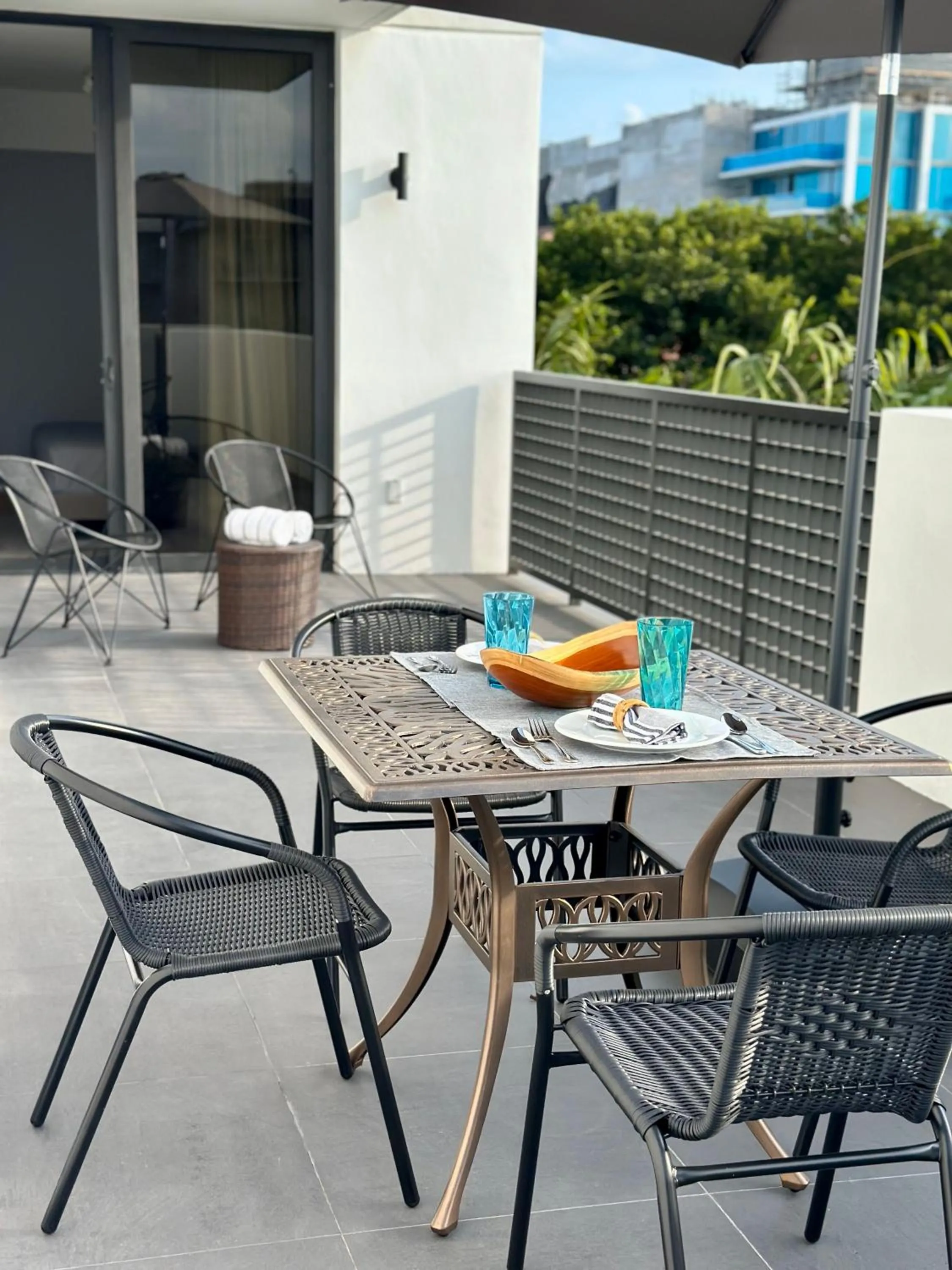 Balcony/Terrace in Bay Breeze Premium Apartments by Eskape Collection