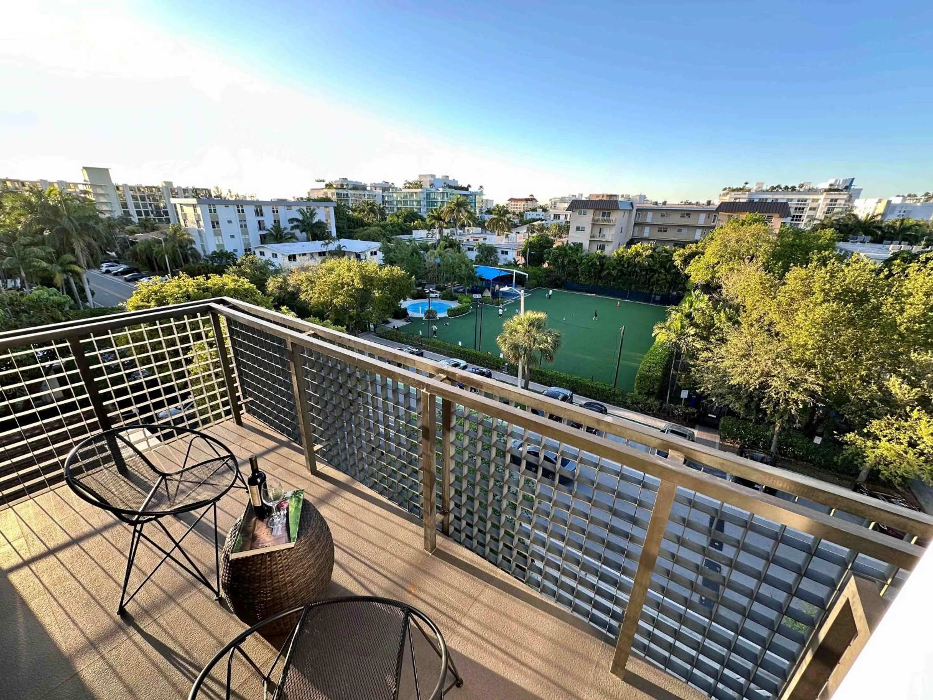 Balcony/Terrace in Bay Breeze Premium Apartments by Eskape Collection