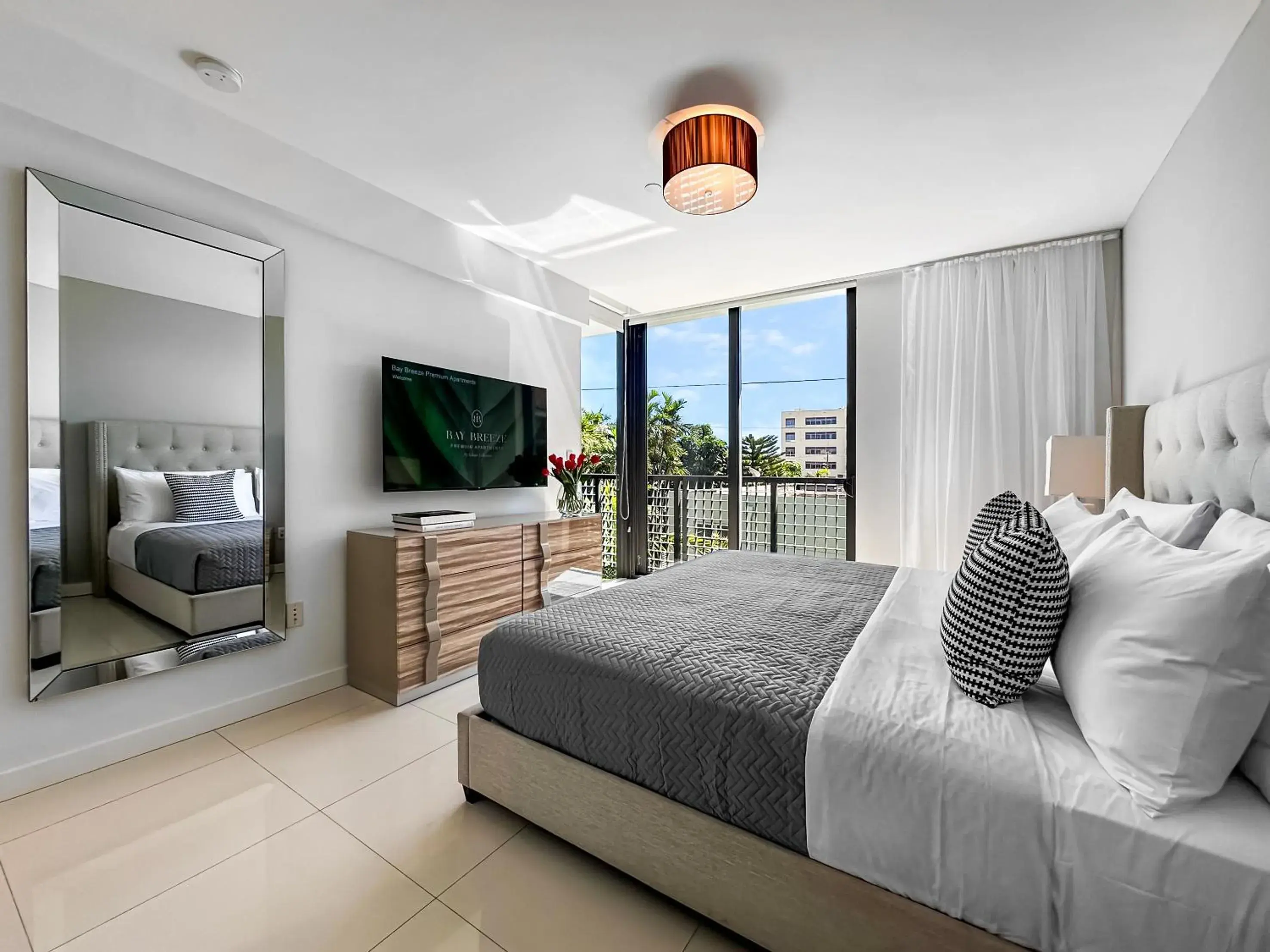 Urban - Two Bedroom Apartment w/Kitchen and Balcony in Bay Breeze Premium Apartments by Eskape Collection Urban - Two Bedroom Apartment w/Kitchen and Balcony in Bay Breeze Premium Apartments by Eskape Collection