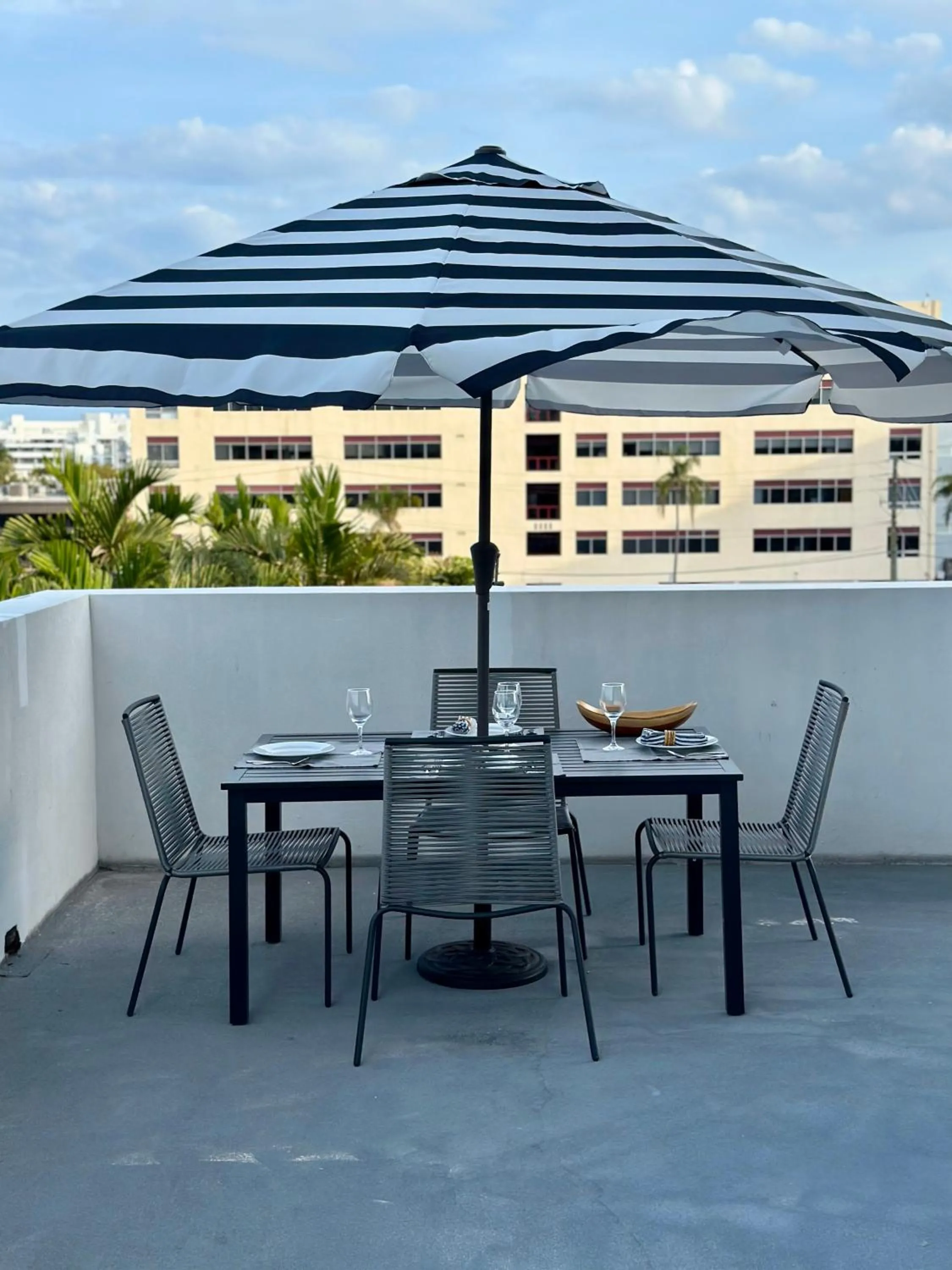 Balcony/Terrace in Bay Breeze Premium Apartments by Eskape Collection