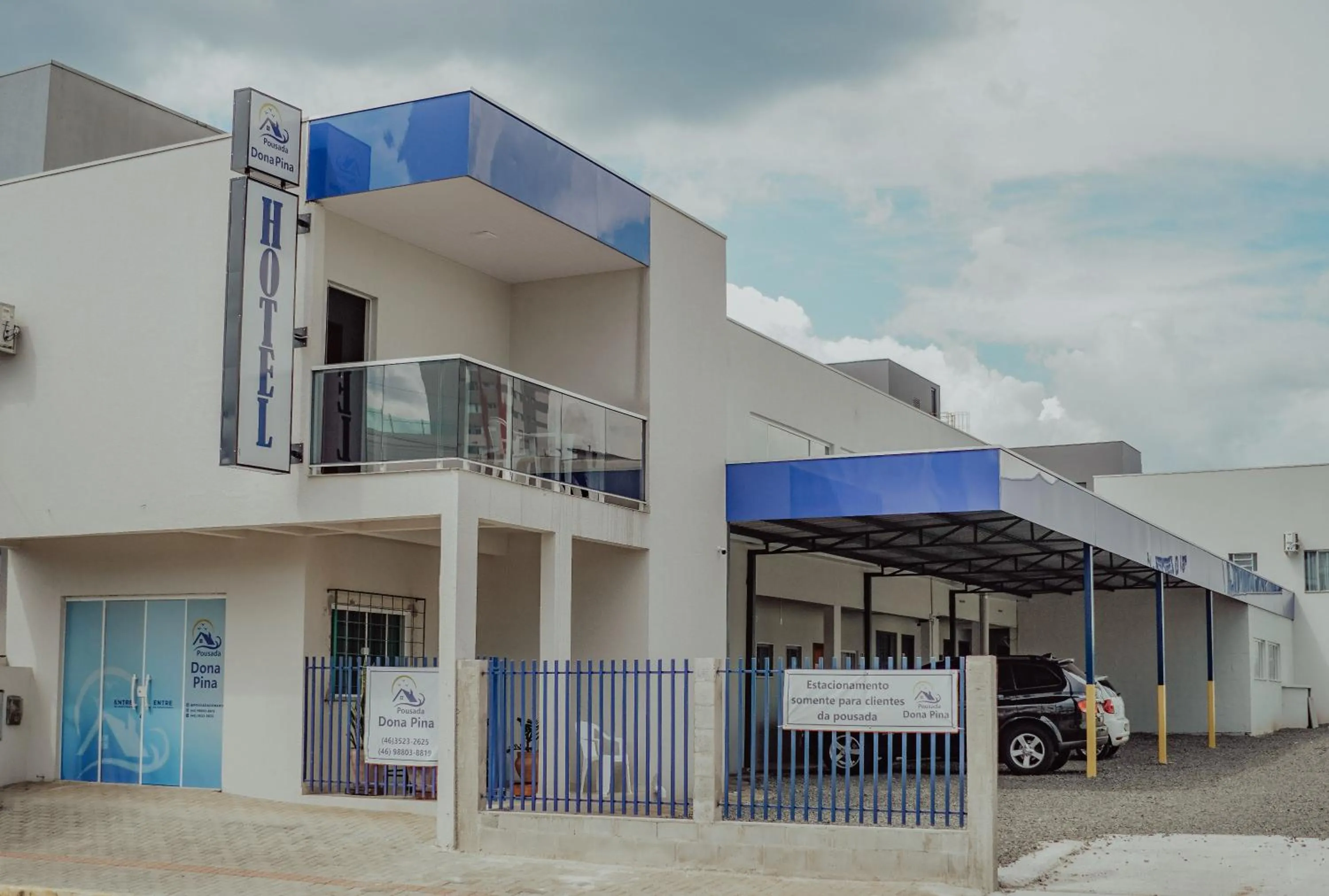 Hotel Dona Pina