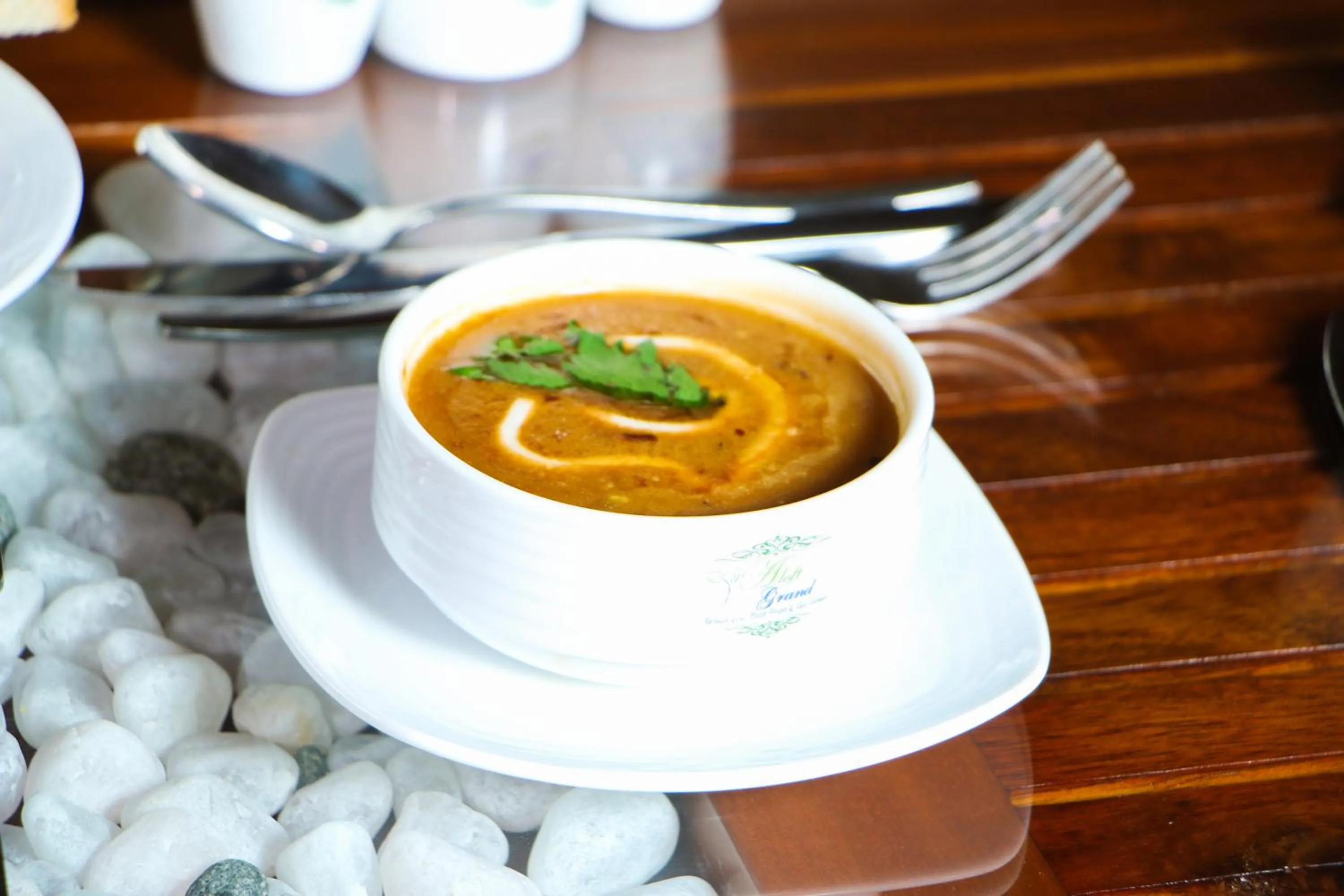 Restaurant/places to eat in EllaCrest by Aloft