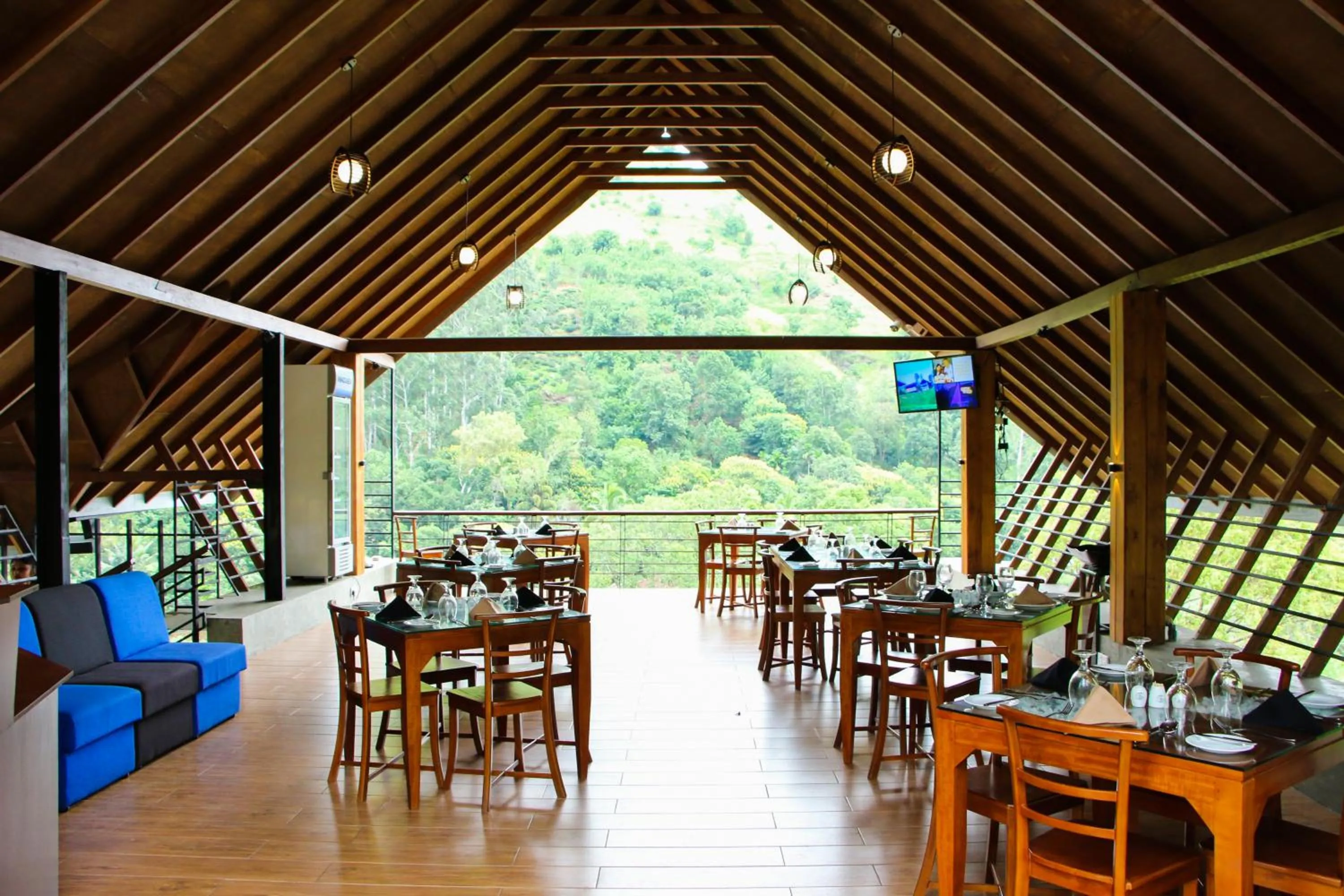 Communal lounge/ TV room in EllaCrest by Aloft