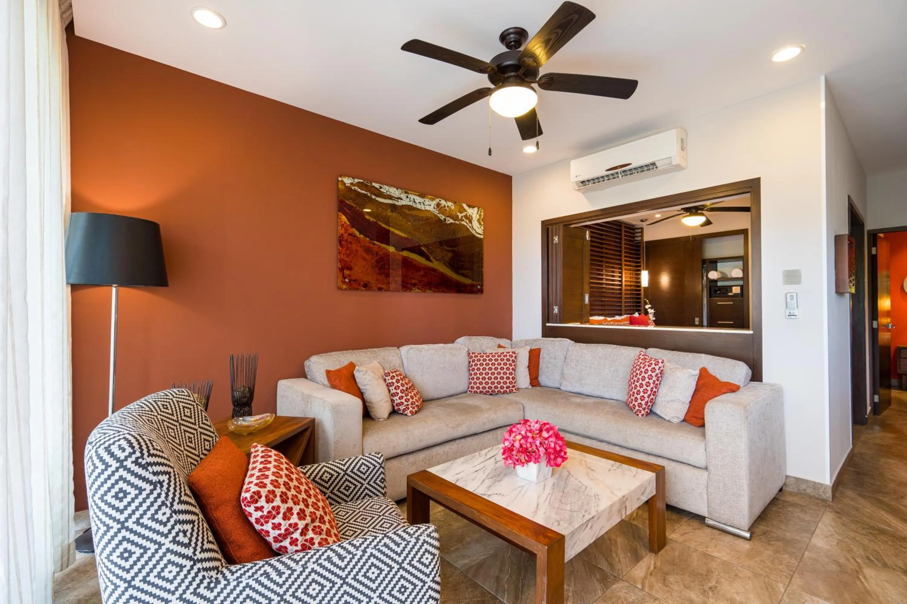 Living room in Pinnacle Resorts 220