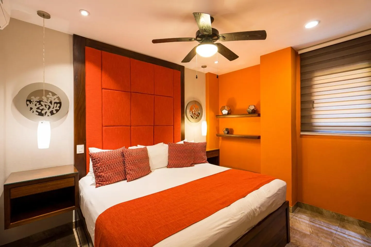 Bed in Pinnacle Resorts 220