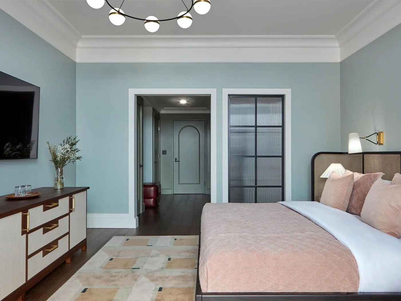 Bed in Citizen House Hotel