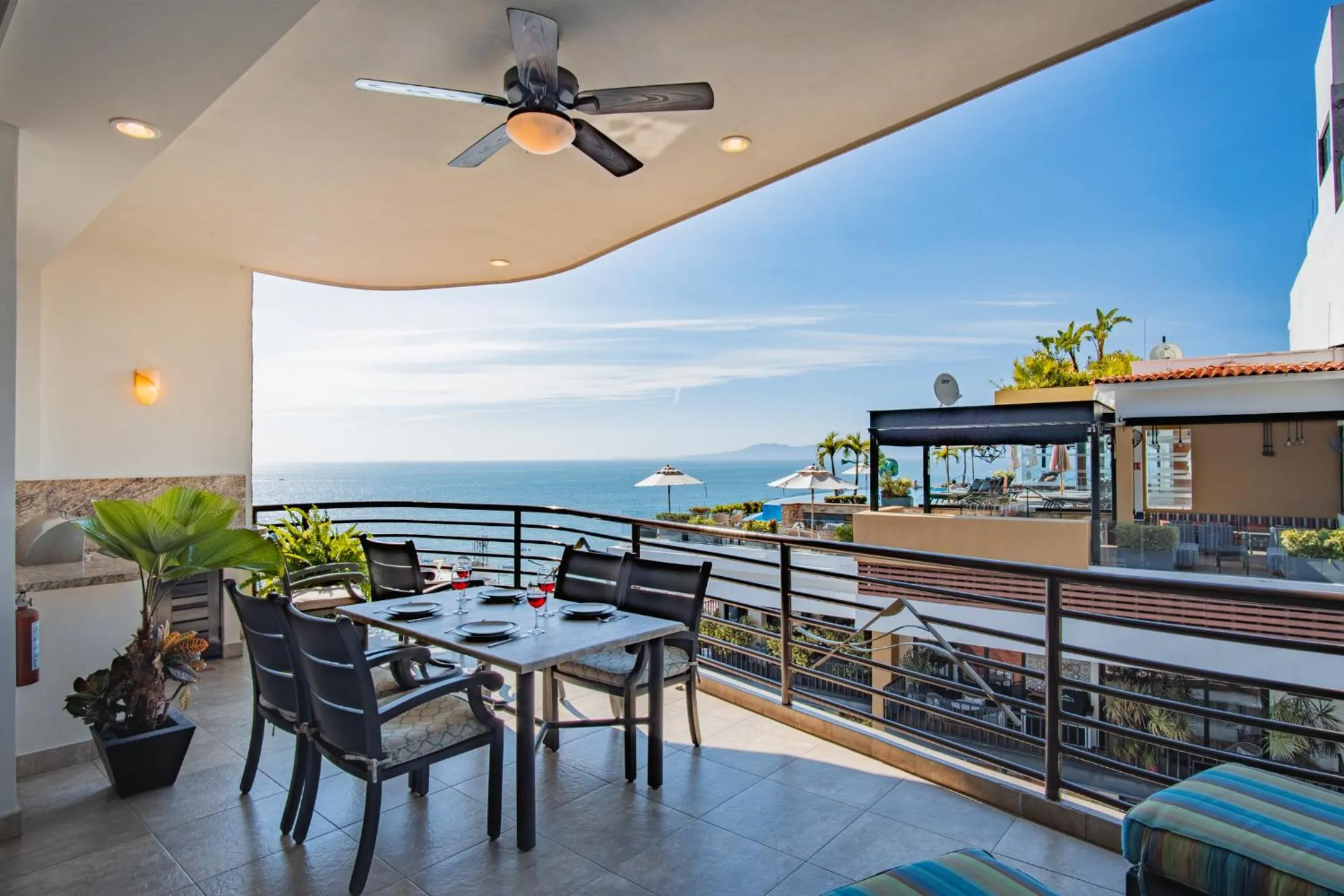 Balcony/Terrace in Pinnacle Resorts 180