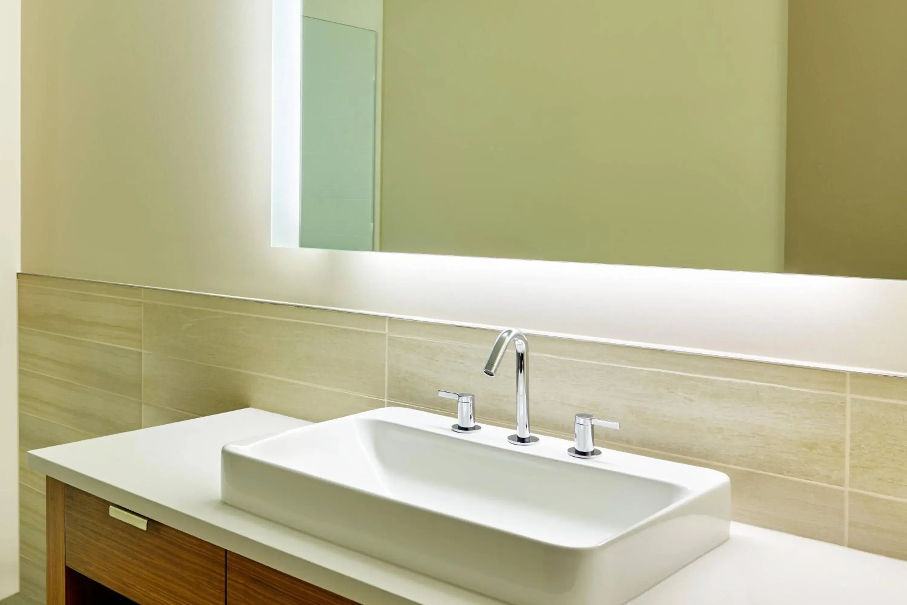 One-Bedroom King Suite with Sofa Bed in Element Basalt - Aspen One-Bedroom King Suite with Sofa Bed in Element Basalt - Aspen