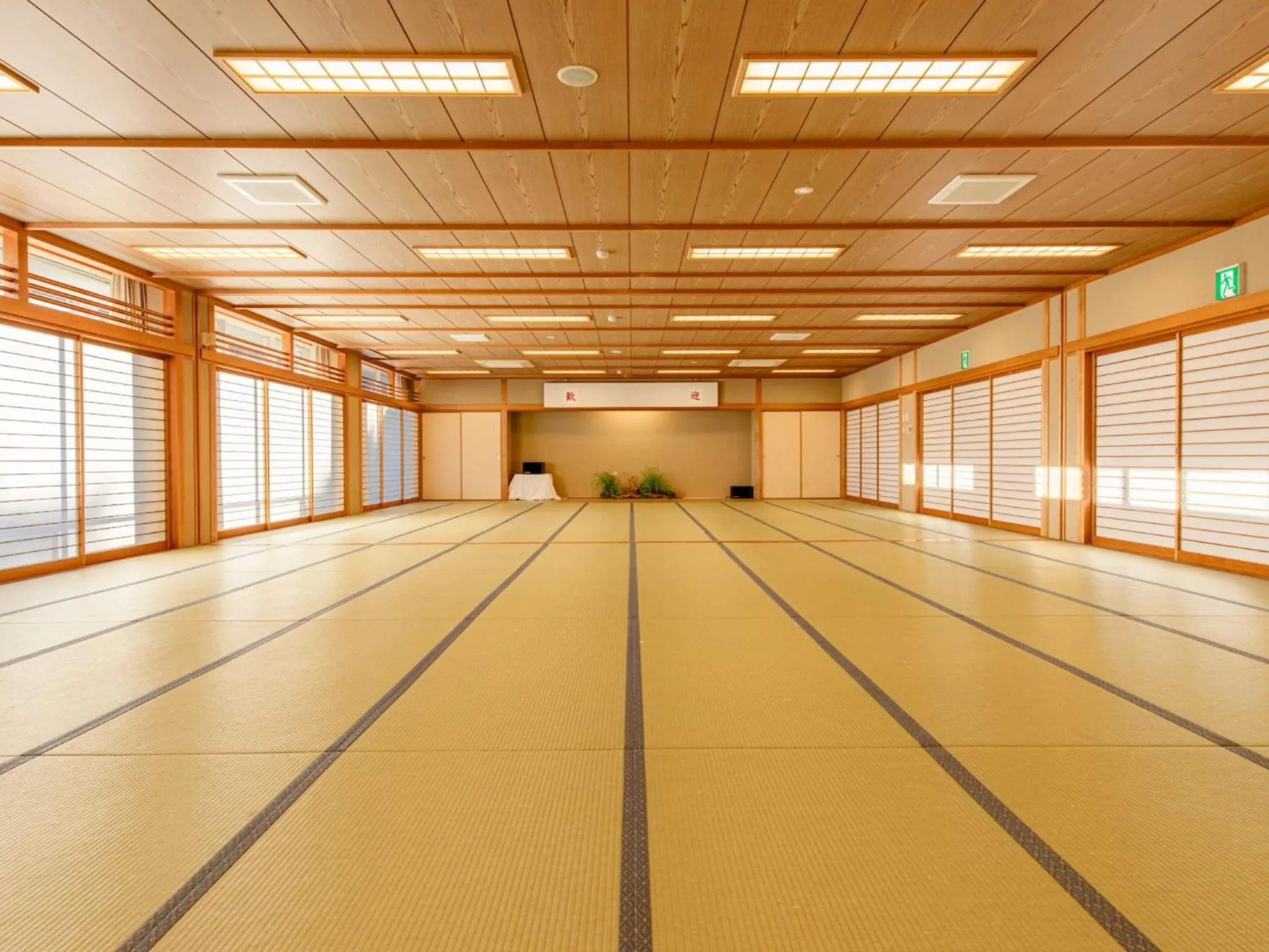 Area and facilities in Kurhouse Shirahama