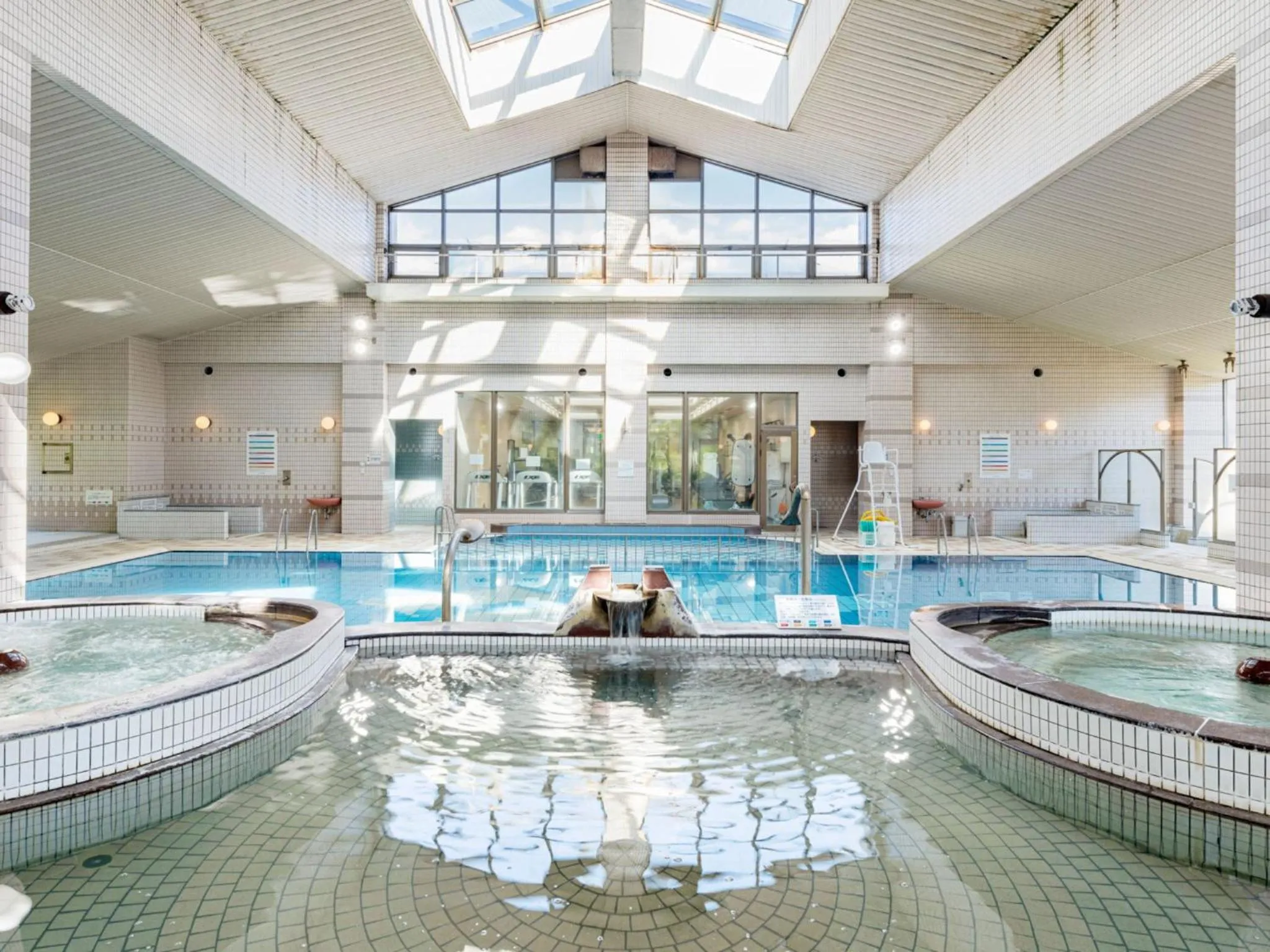 Swimming pool in Kurhouse Shirahama