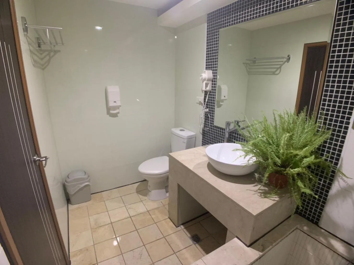 Toilet in Michelle hotel