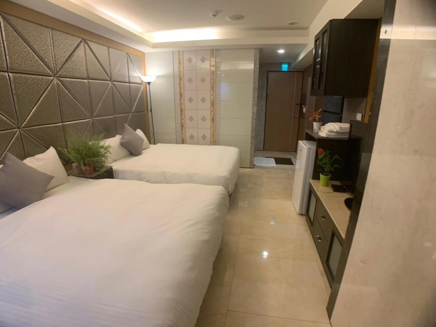 Photo of the whole room, Bed in Michelle hotel