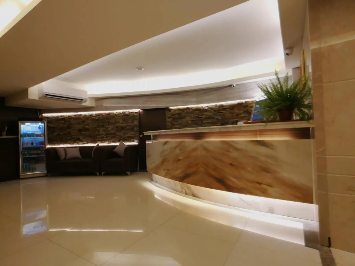 Lobby or reception in Michelle hotel