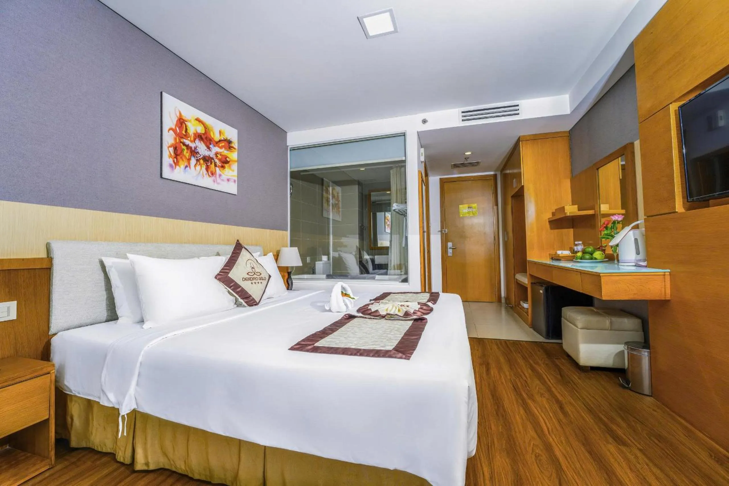 Photo of the whole room, Bed in Dendro Gold Hotel