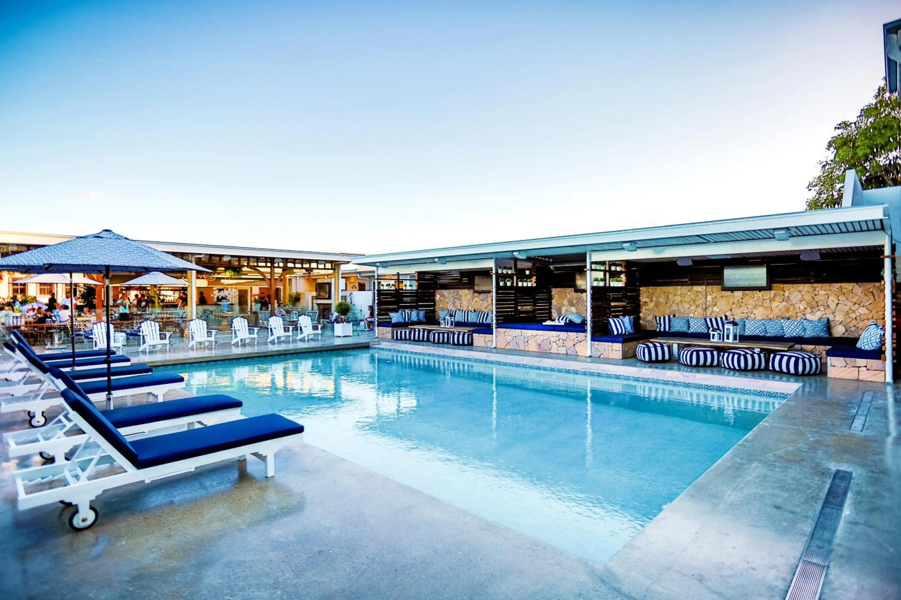 Restaurant/places to eat in Rambutan Resort