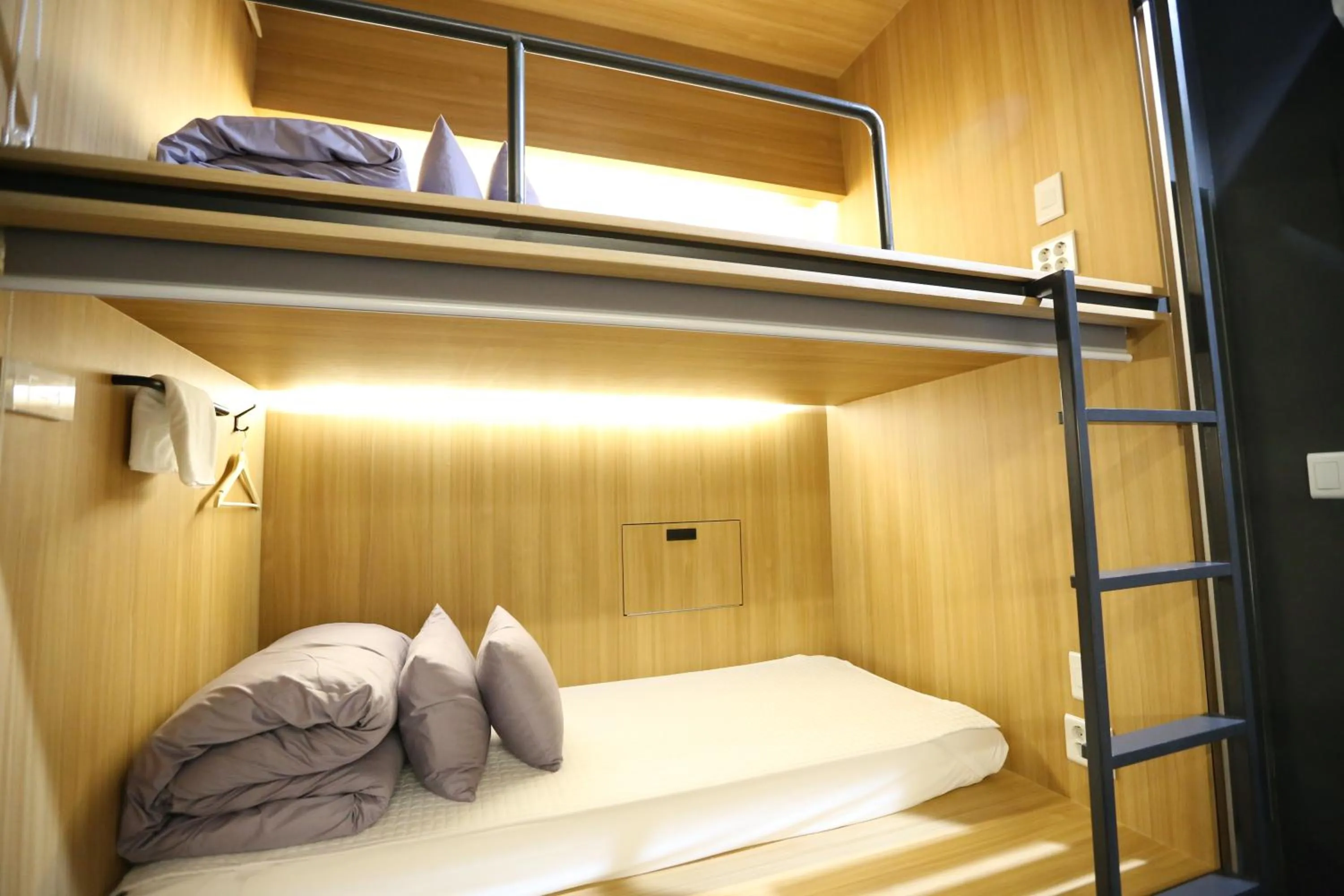 bunk bed, Bed in Philstay Ehwa Boutique - Female Only