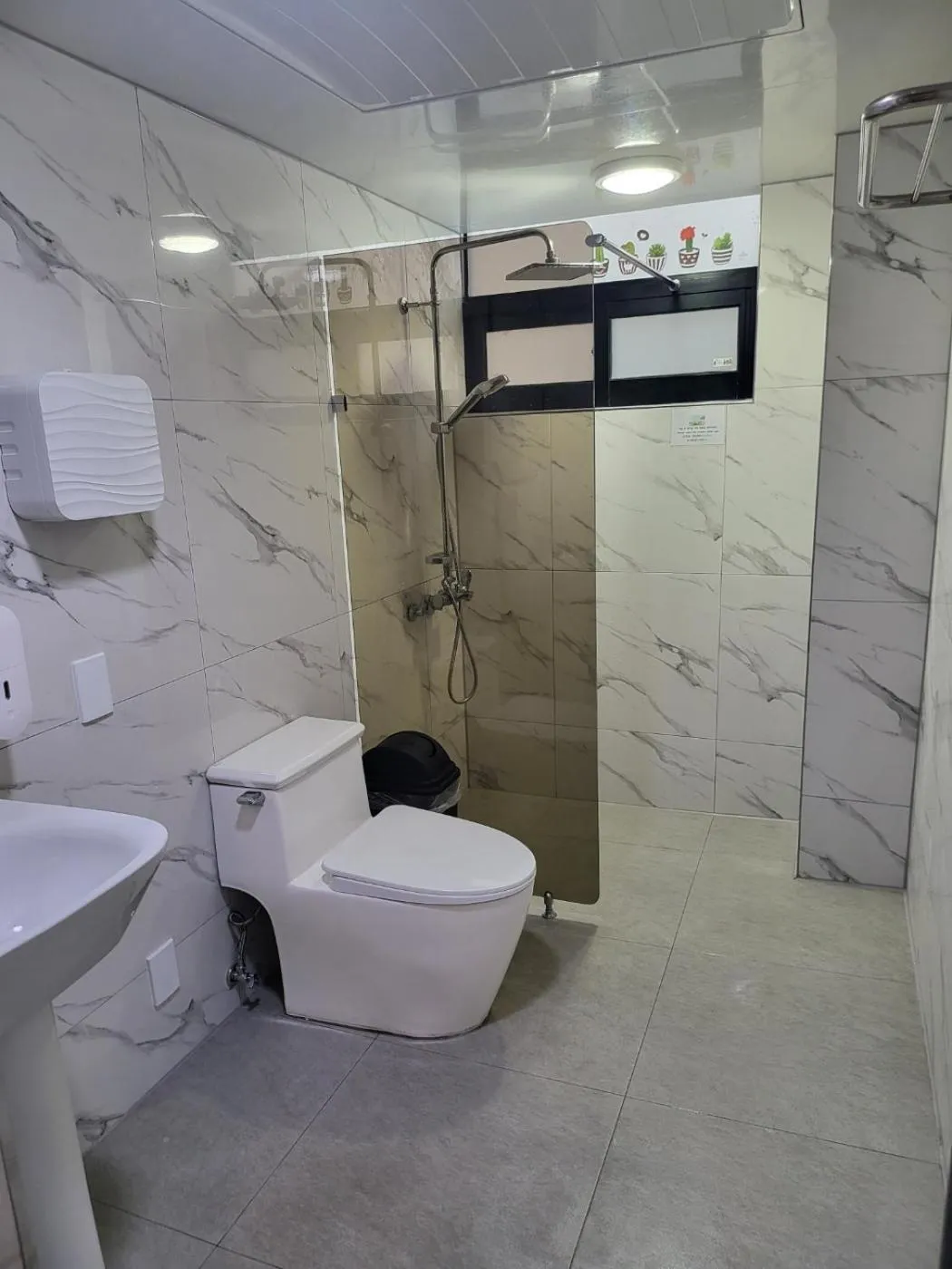 Shower in Philstay Ehwa Boutique - Female Only