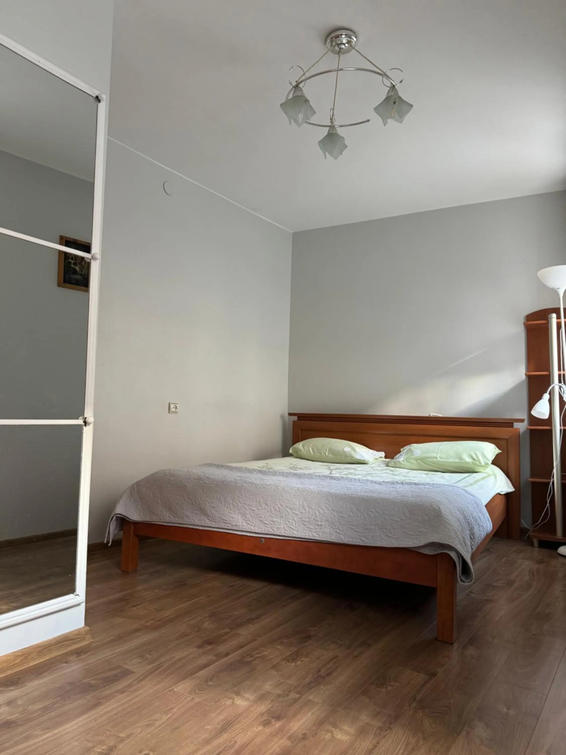 Bed in Danarent Tilto