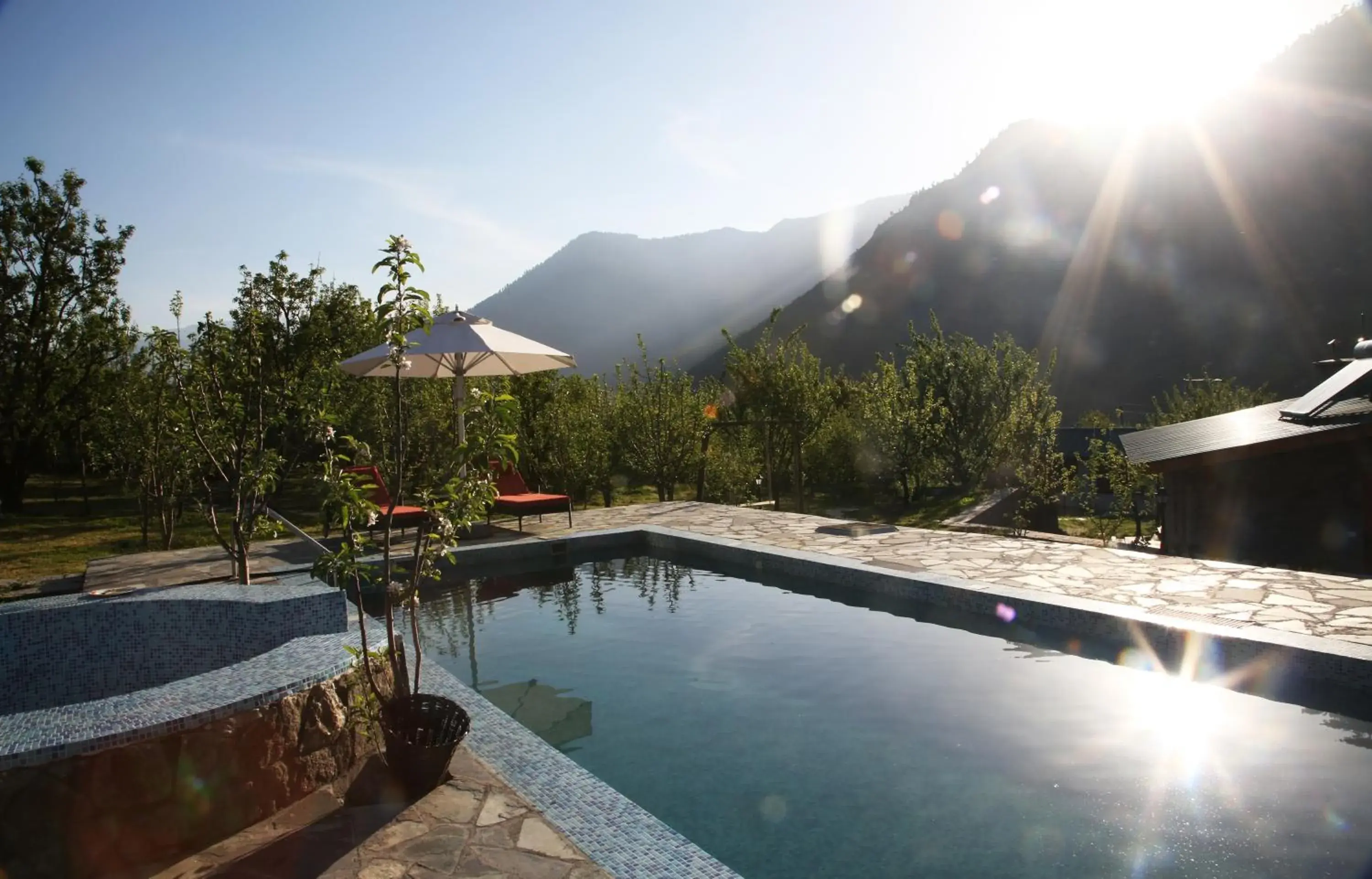 Swimming pool in Larisa Resort Manali Swimming pool in Larisa Resort Manali