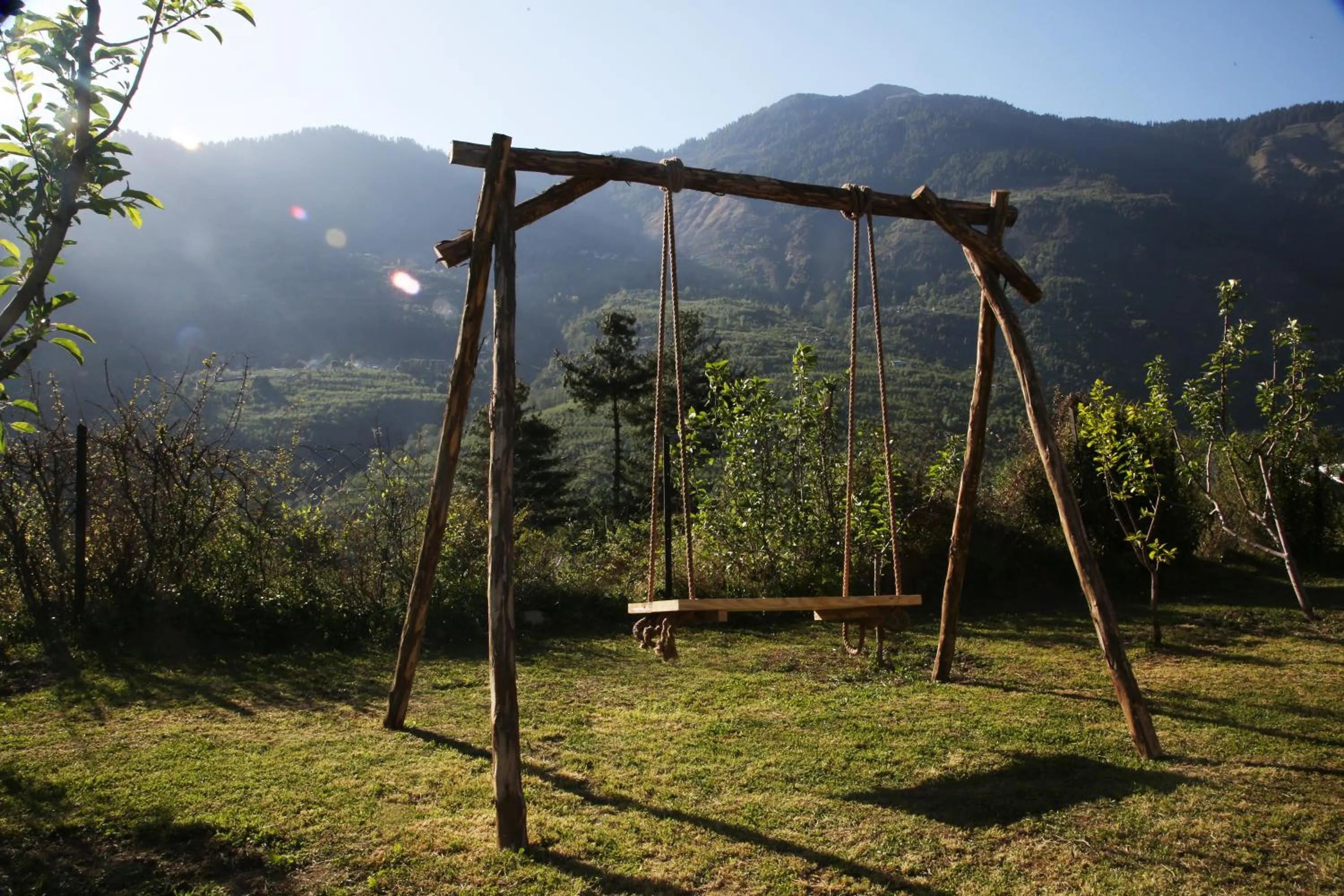 Area and facilities in Larisa Resort Manali