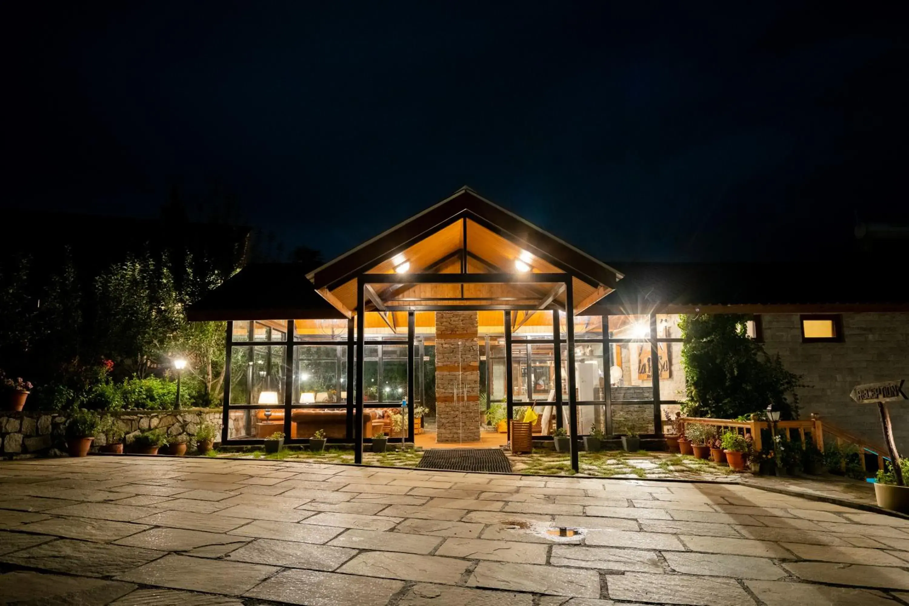 Property building in Larisa Resort Manali Property building in Larisa Resort Manali