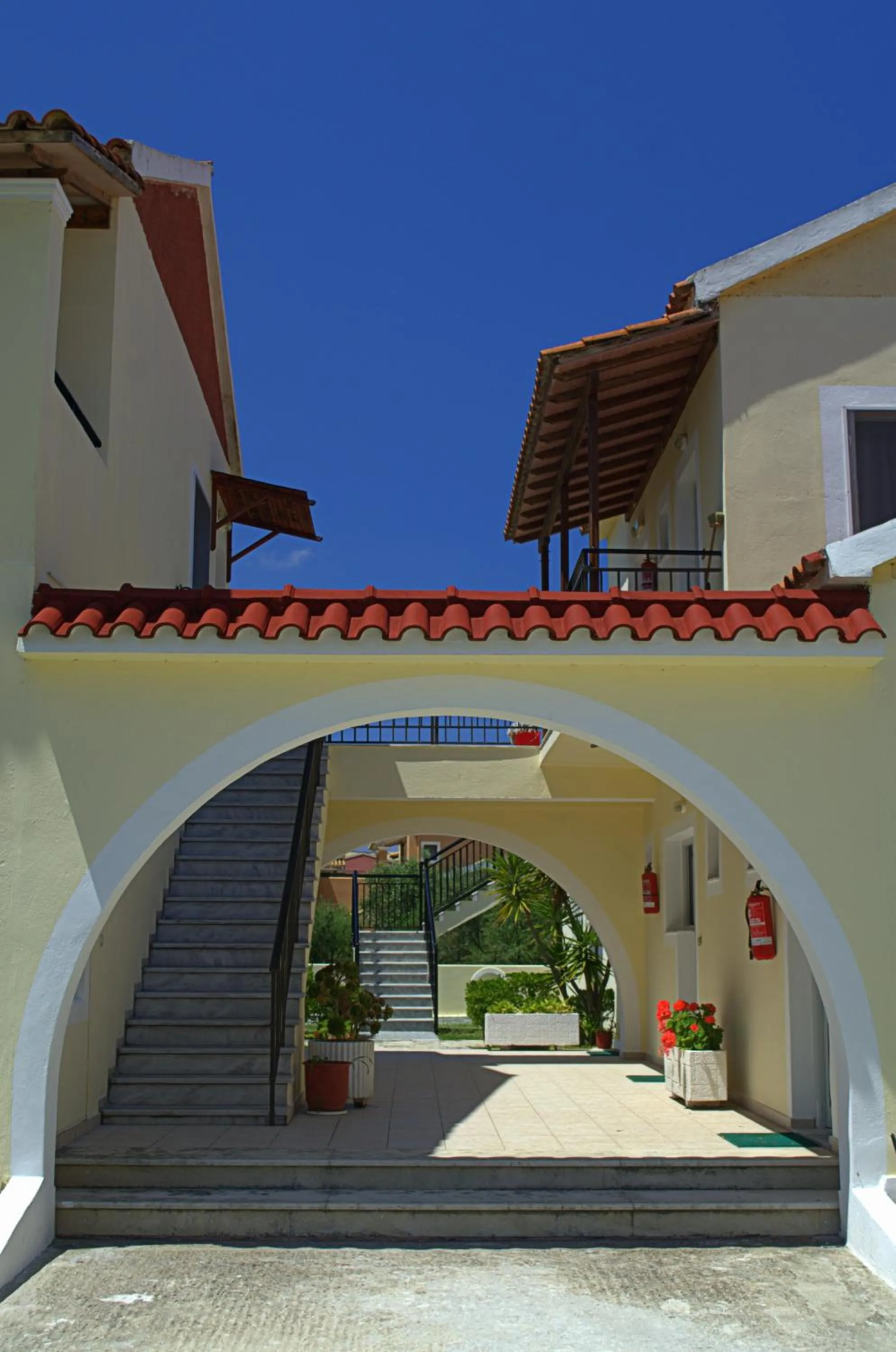 Facade/entrance in Tondoris Apartments