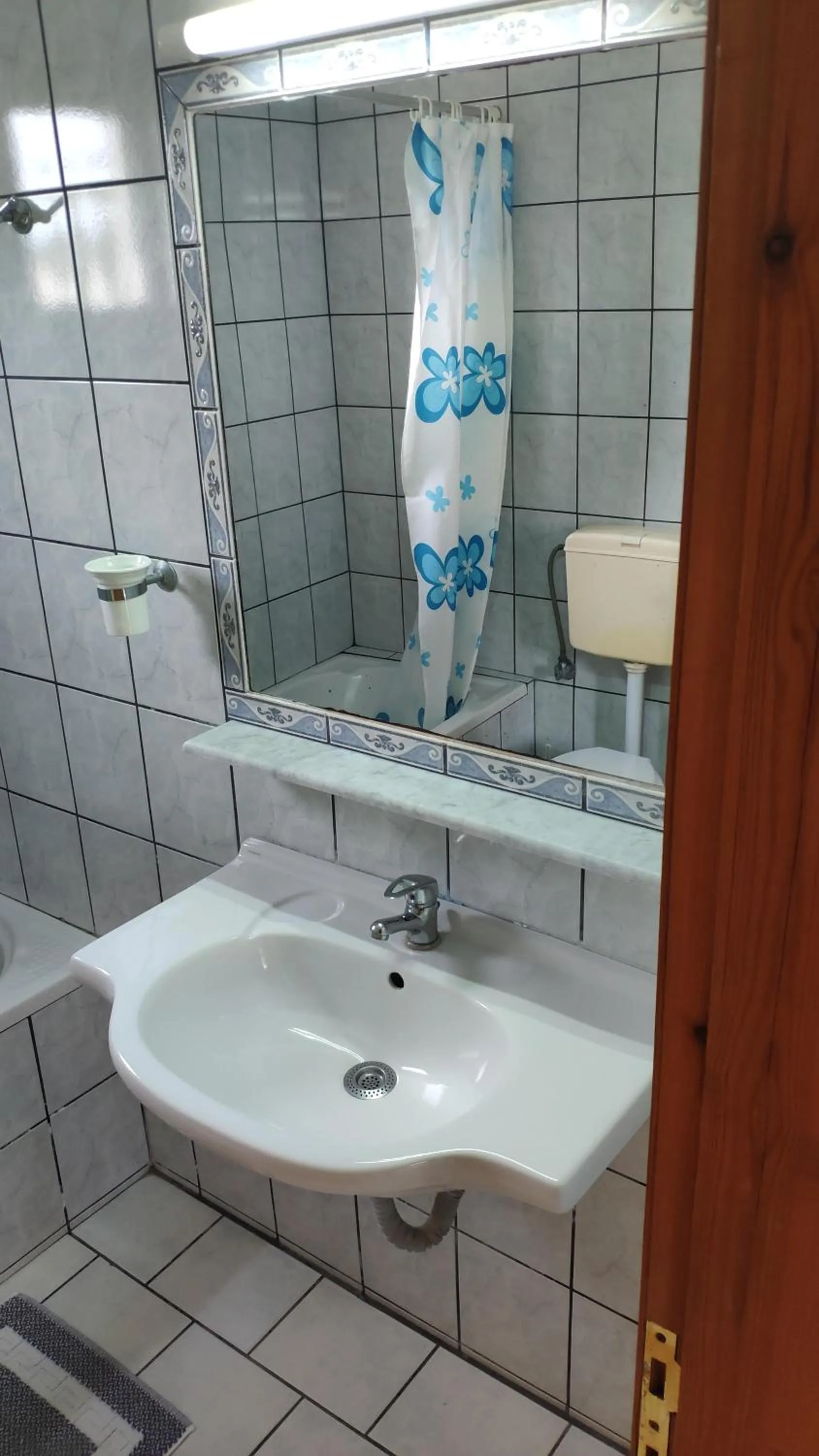 Toilet in Tondoris Apartments