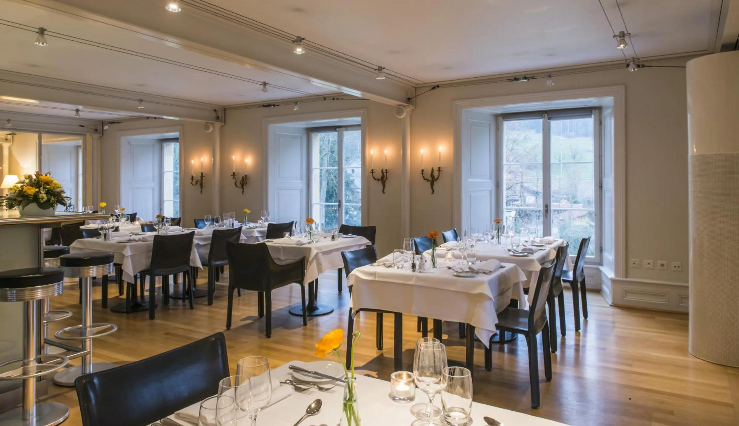 Restaurant/places to eat in Schloss Münchenwiler